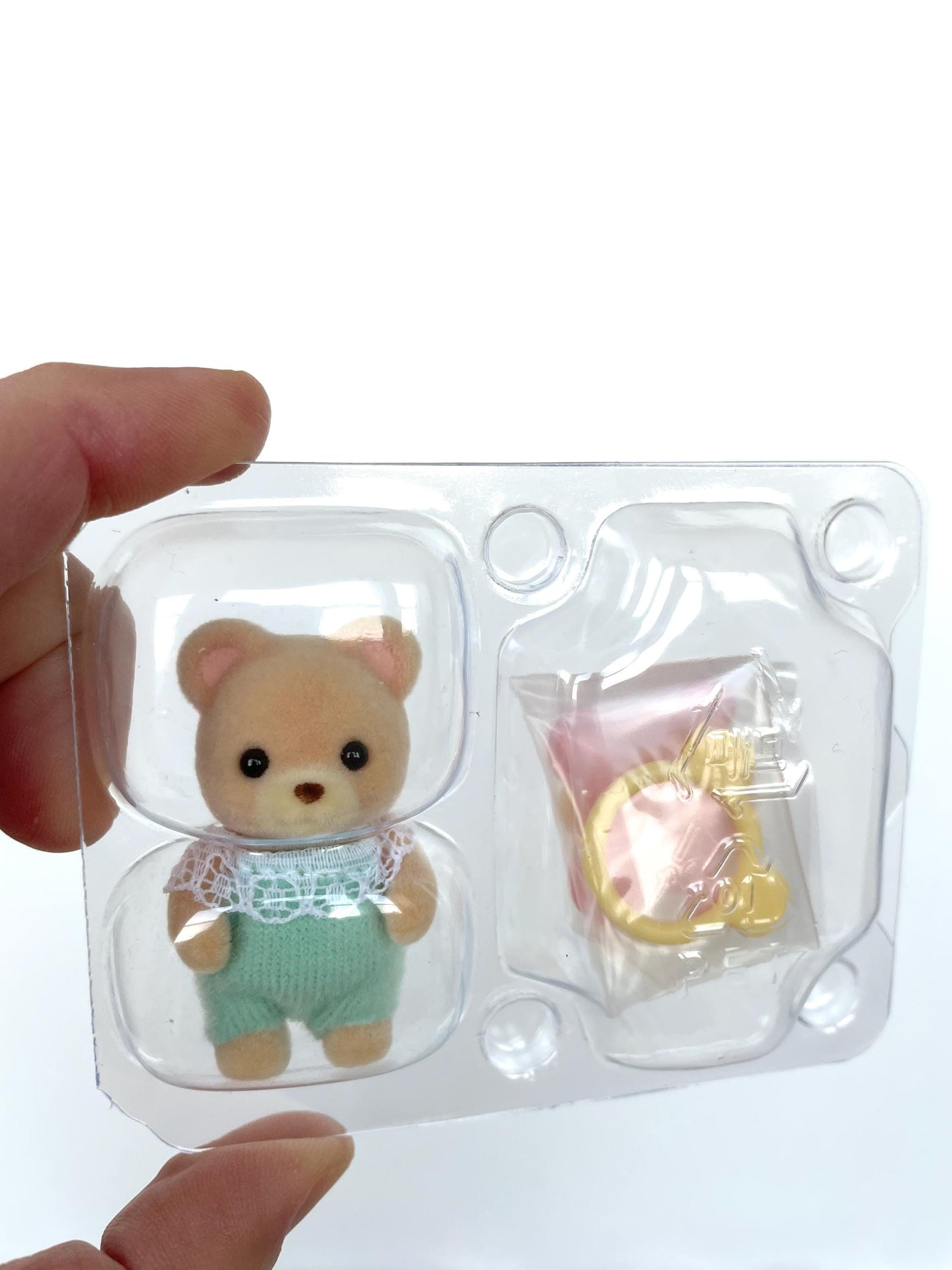 Calico Critters Baby Party Blind Bags, select Critter, New in Package | Collectible Toy for Kids & Collectors | Holiday Gift Idea — Sylvanian Families