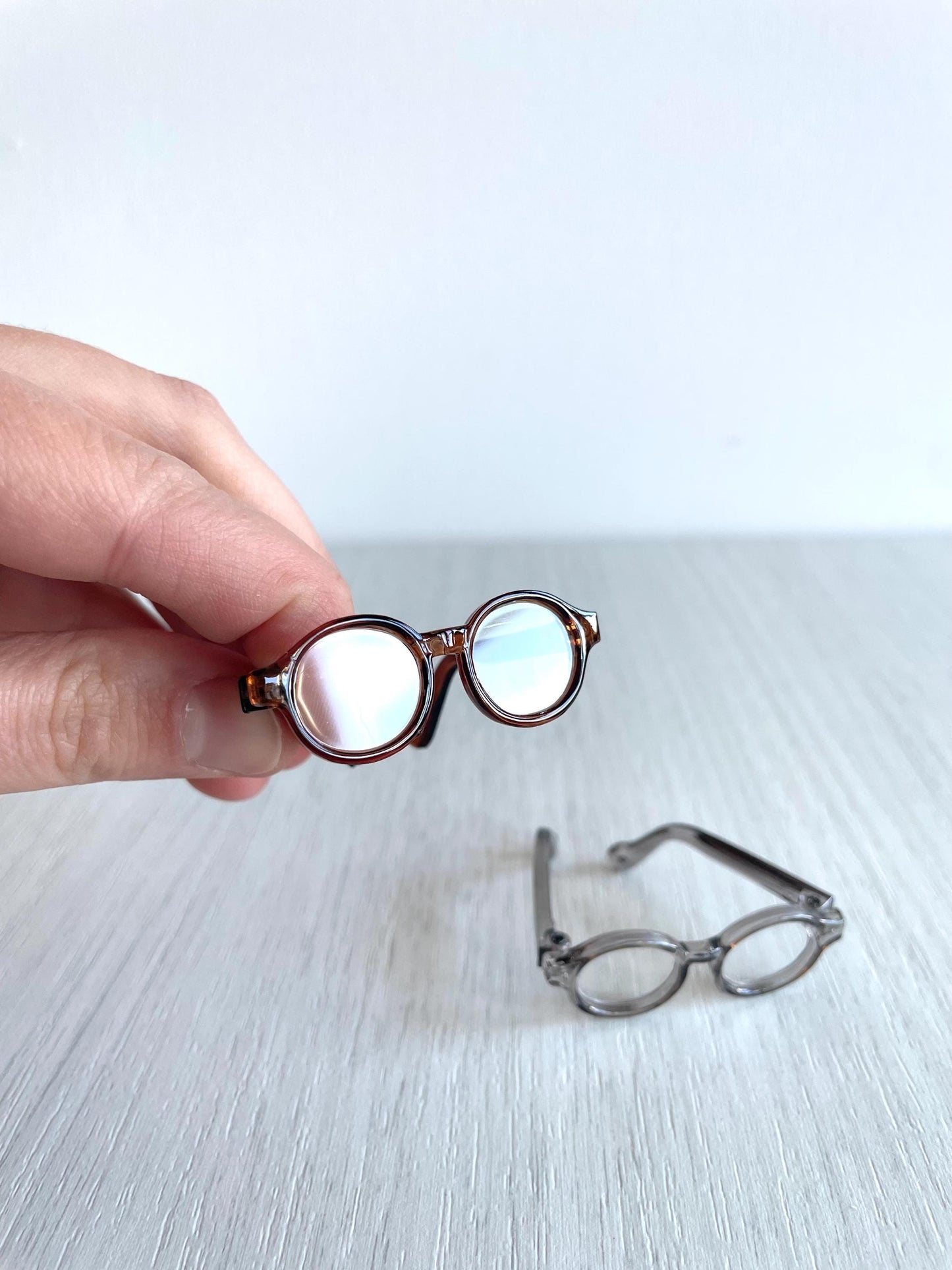 Miniature glasses, cute little doll glasses for Calico Critters, sonny angels, or other dolls — Sylvanian Families