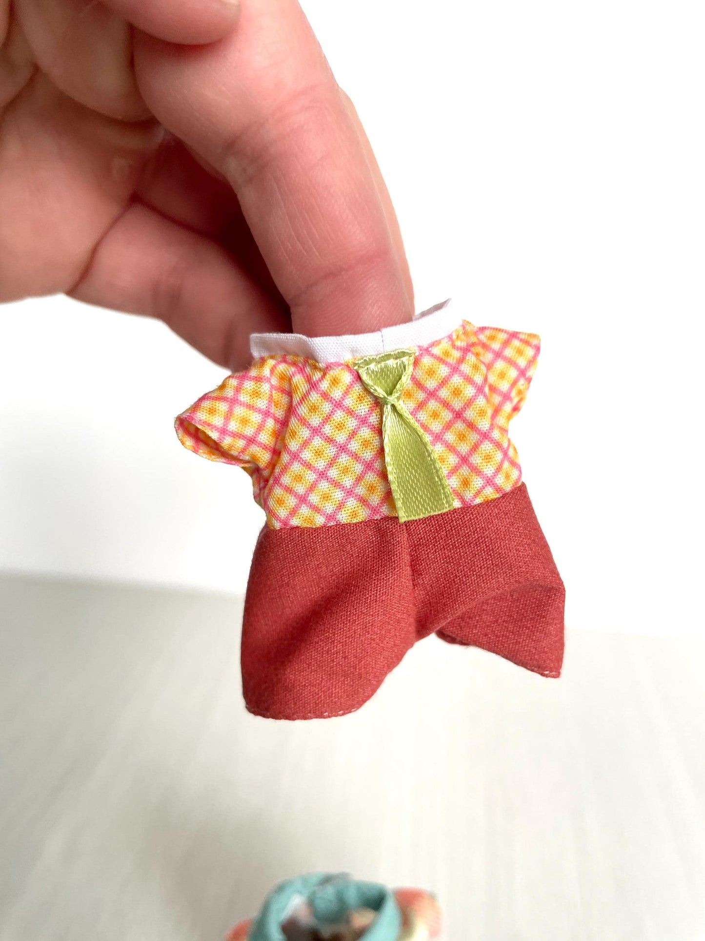 Clothes for Calico Critters, spare adult dad one piece outfits, Sylvanian Families shirts with pants