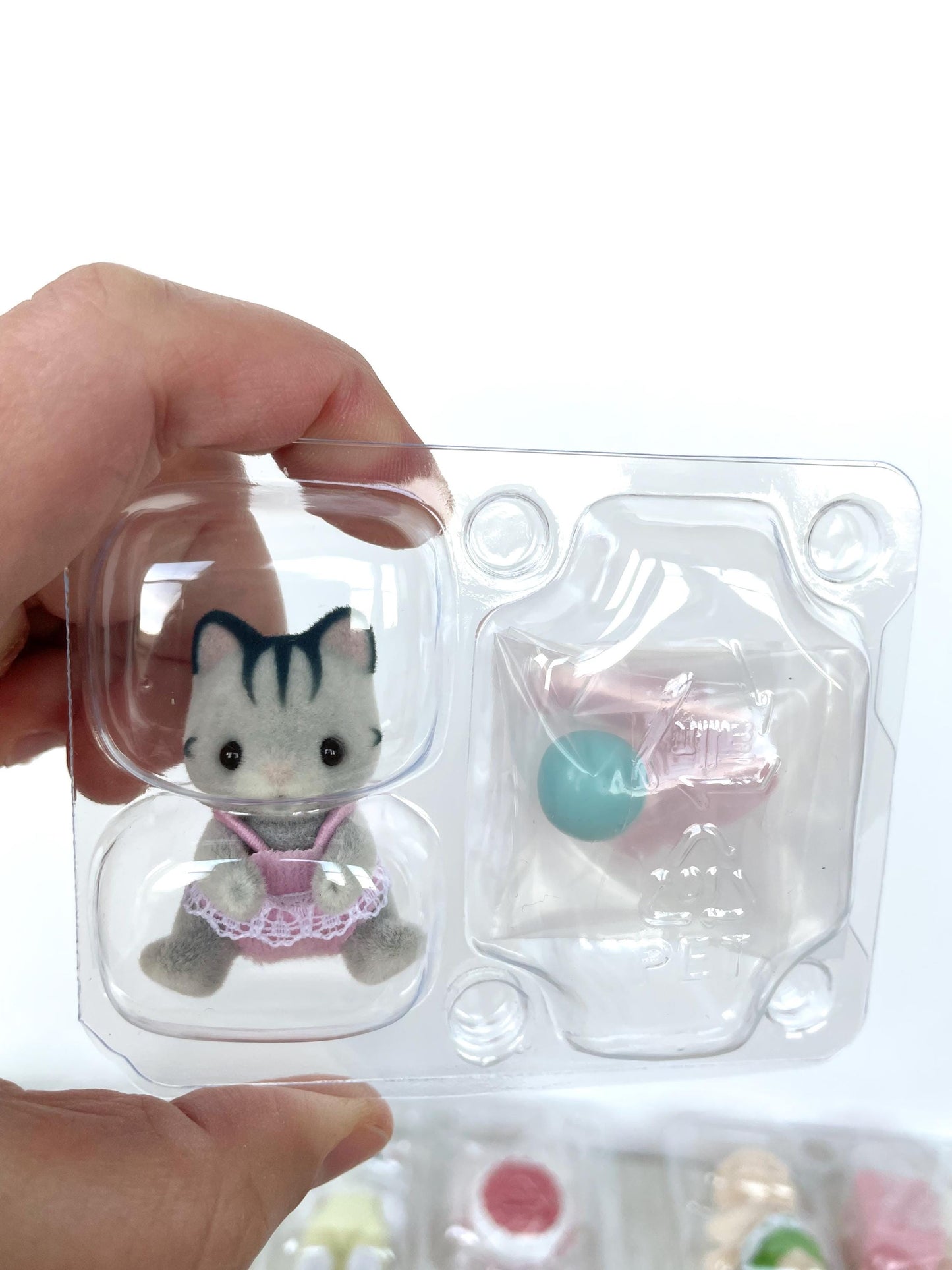 Calico Critters Baby Party Blind Bags, select Critter, New in Package | Collectible Toy for Kids & Collectors | Holiday Gift Idea — Sylvanian Families