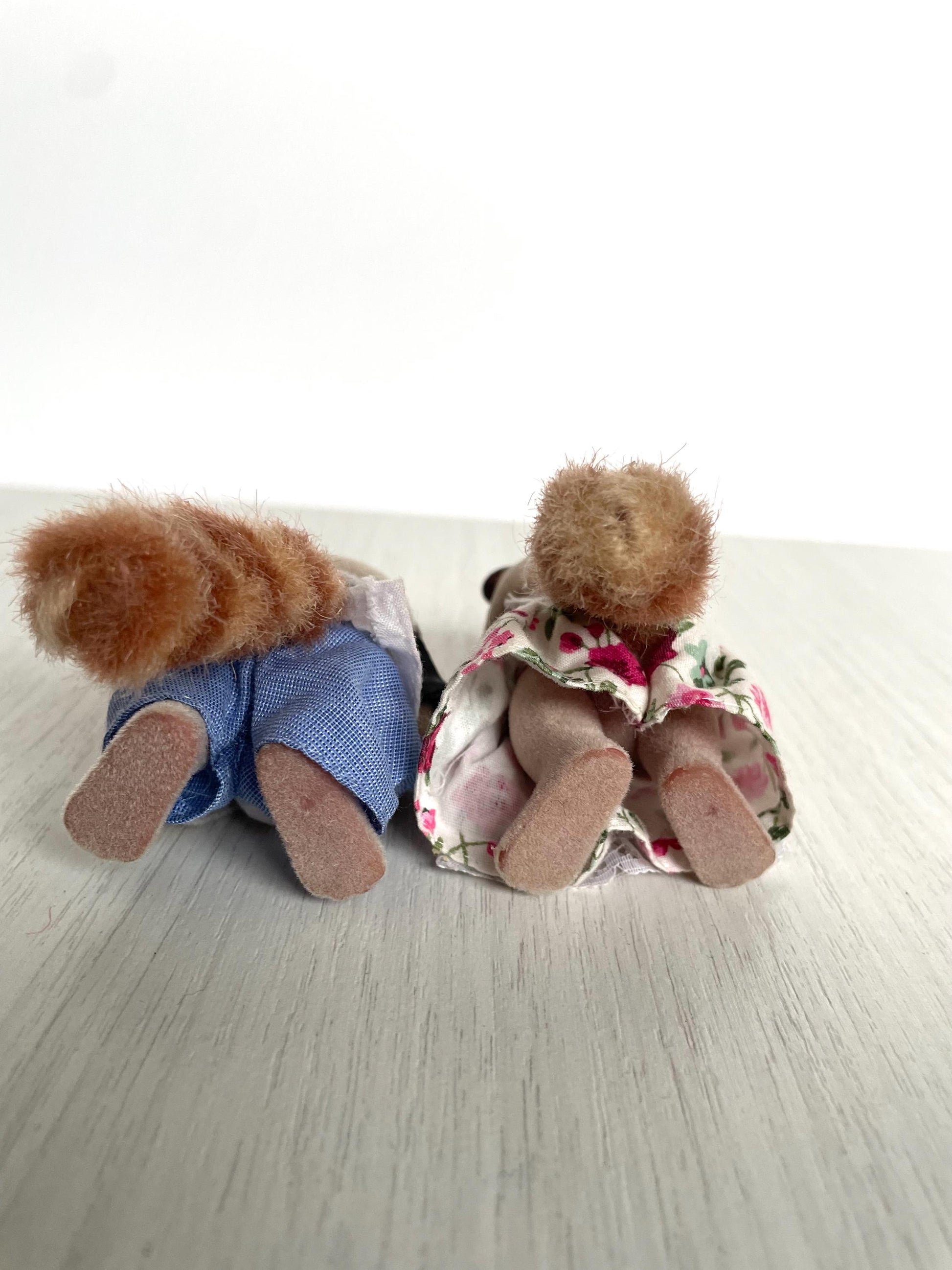 Mulberry Raccoon grandparents flocking detail — Sylvanian Families / Calico Critters