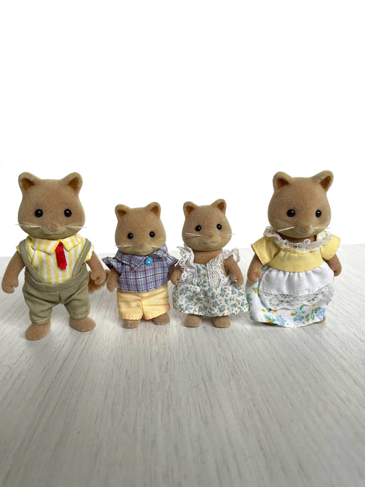 Vintage Sylvanian Families Honey Fox Family in original clothes — Calico Critters collectible