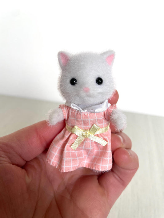 White Persian Cat Calico Critters Cute Animal Figurine for Dollhouse, Valentine's Gift, Collectible Figurine, Perfect Gift for Cat Lovers