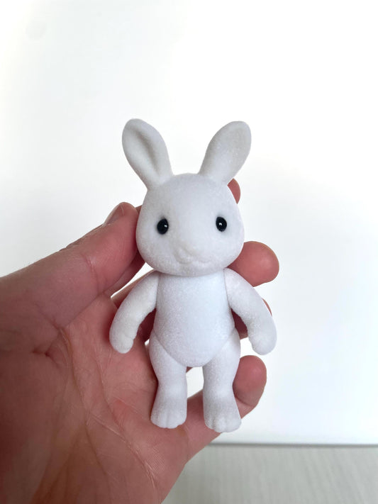 Adult snow-warren white rabbit spare critter — brand new Calico Critters / Sylvanian Families figure, naked for customizing or replacement