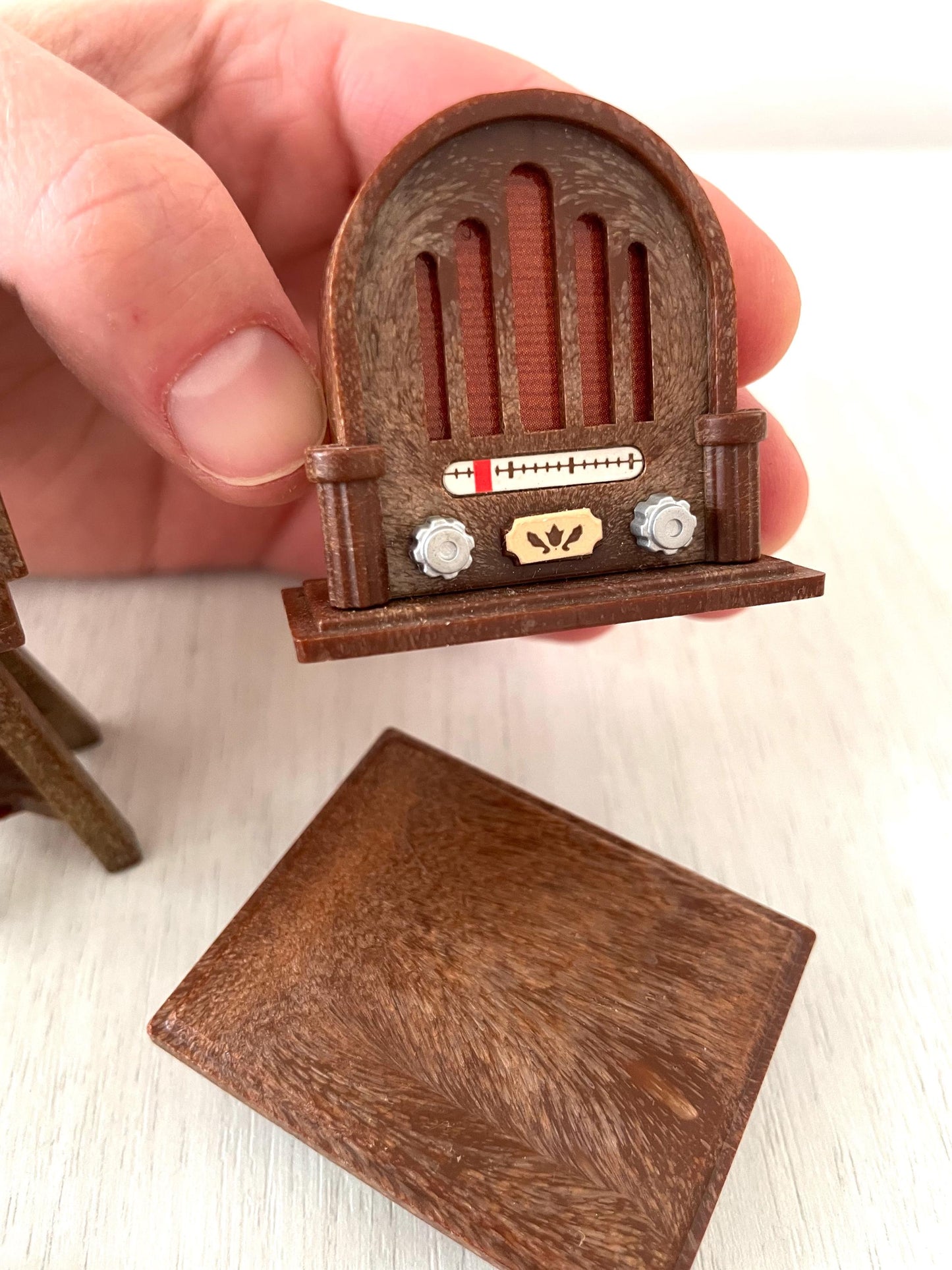 Radio and camera set complete with box — vintage Sylvanian Families / Calico Critters