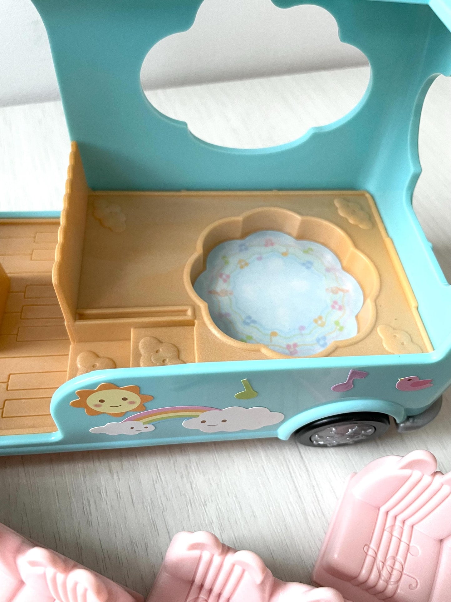 Nursery bus back — Calico Critters / Sylvanian Families