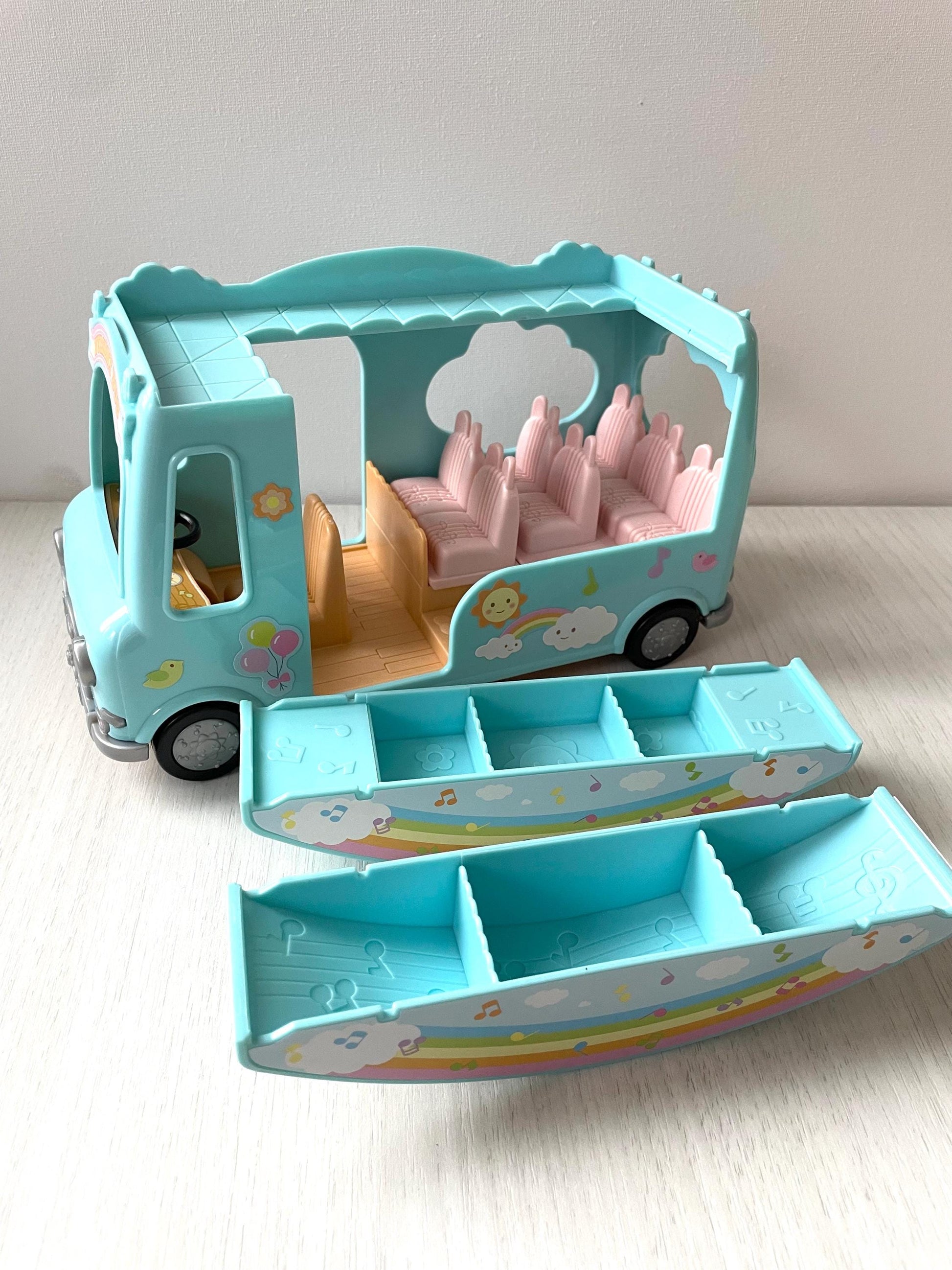 Collectible Sunshine Nursery bus — Calico Critters / Sylvanian Families