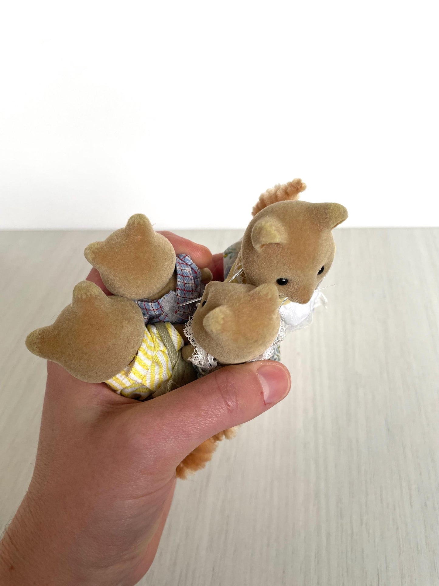 Rare vintage Honey Fox family — Sylvanian Families / Calico Critters collector set