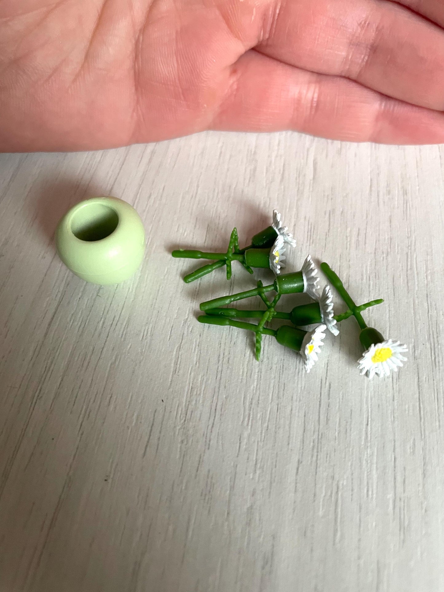 Miniature Calico Critters Side Table with Vase & White Flowers — Sylvanian Families