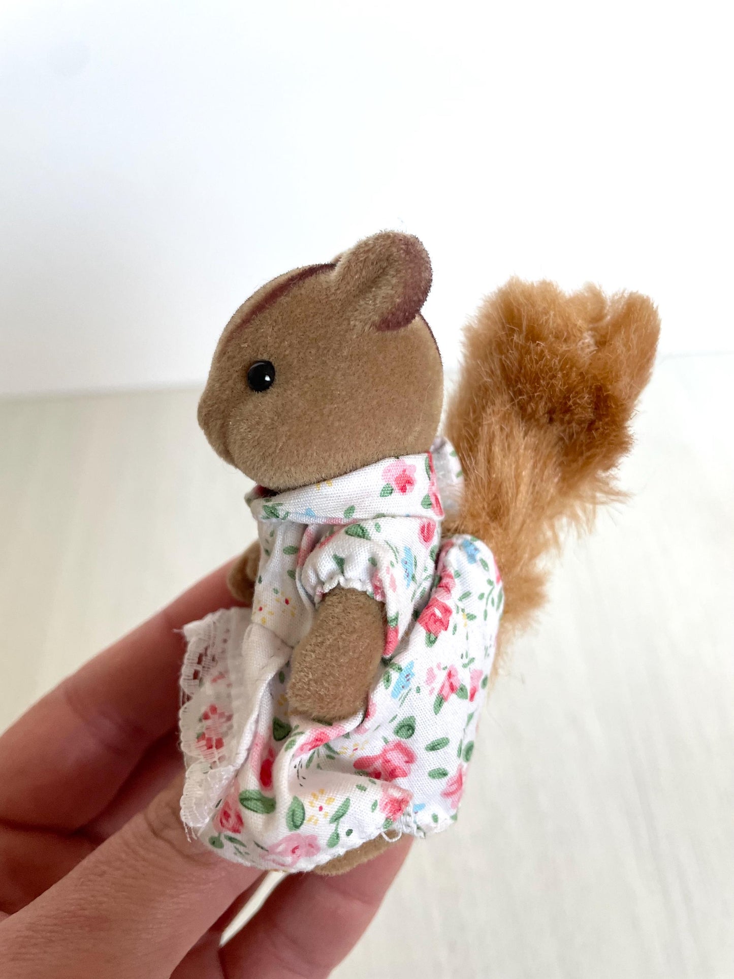 Discontinued Sylvanian Families Furbanks Squirrel Mom — Calico Critters