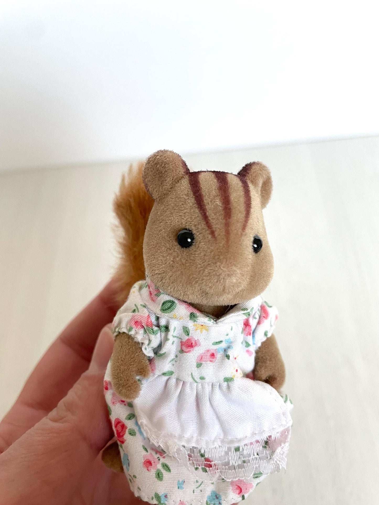 Discontinued Sylvanian Families Furbanks Squirrel Mom — Calico Critters