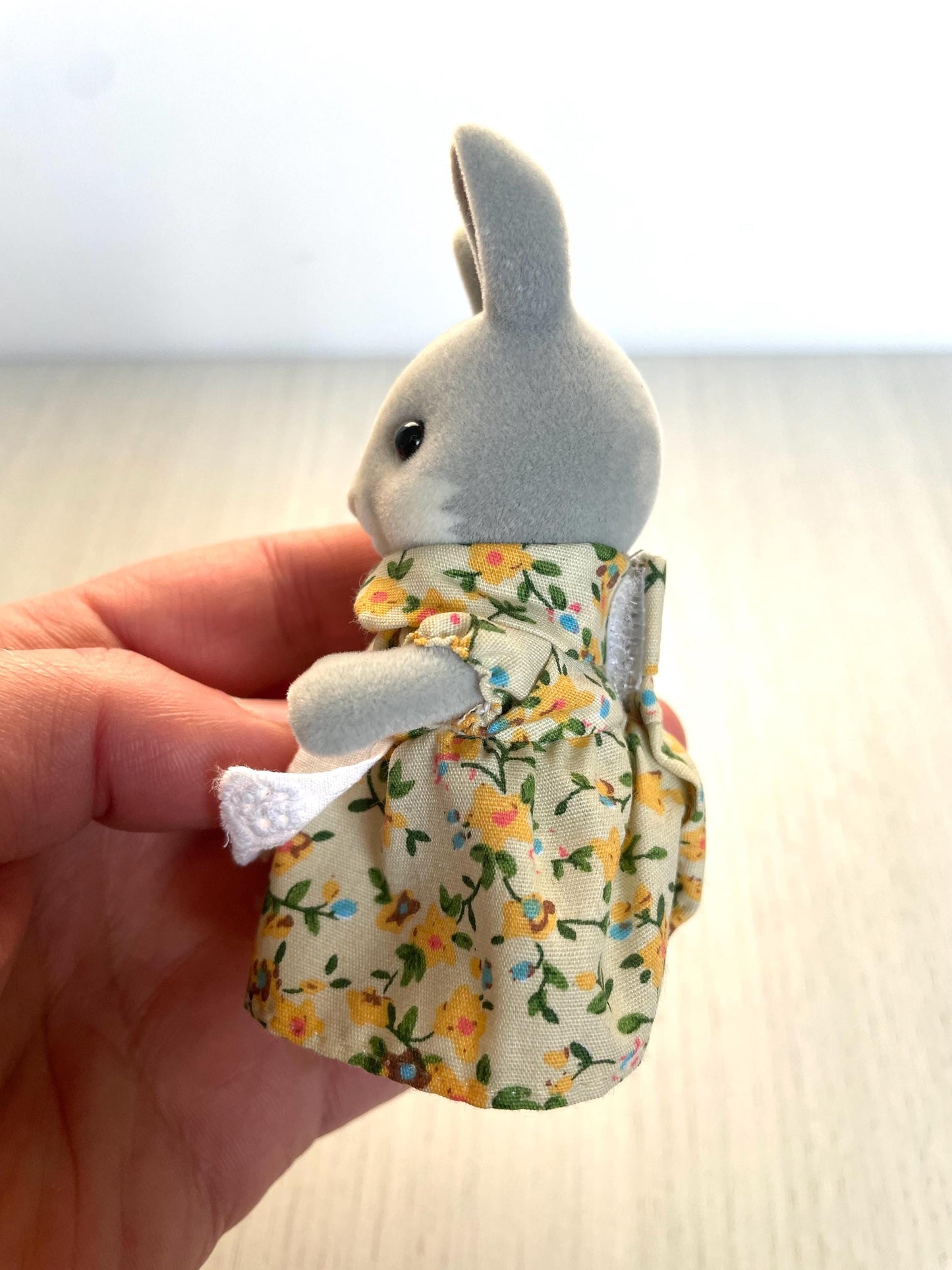 Adorable Easter Toy, Calico Critters Cottontail Rabbit Mom, 3" Figure for Easter Basket, Springtime — Sylvanian Families