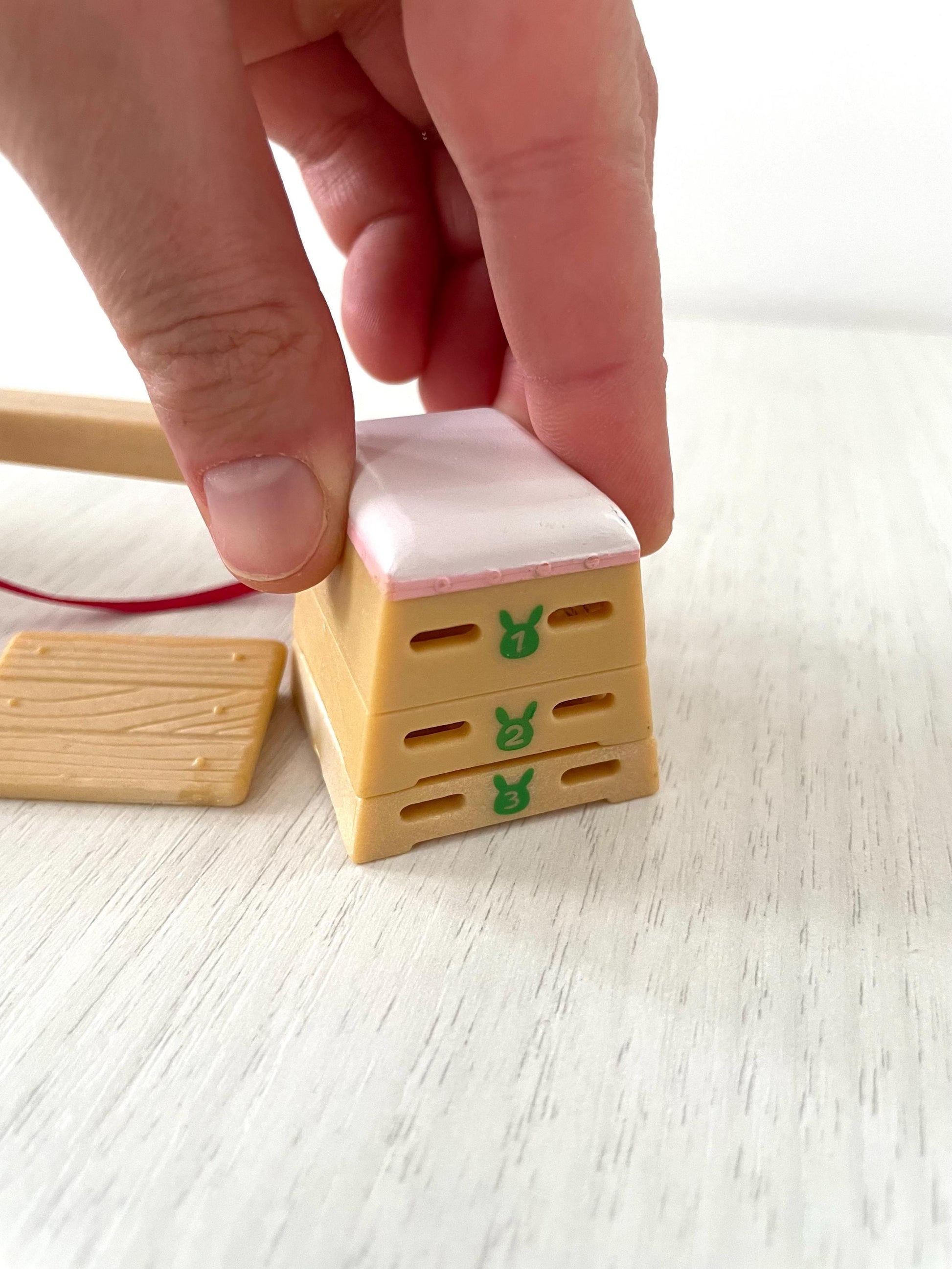 Vintage Gymnastics Games Set figures — Sylvanian Families / Calico Critters