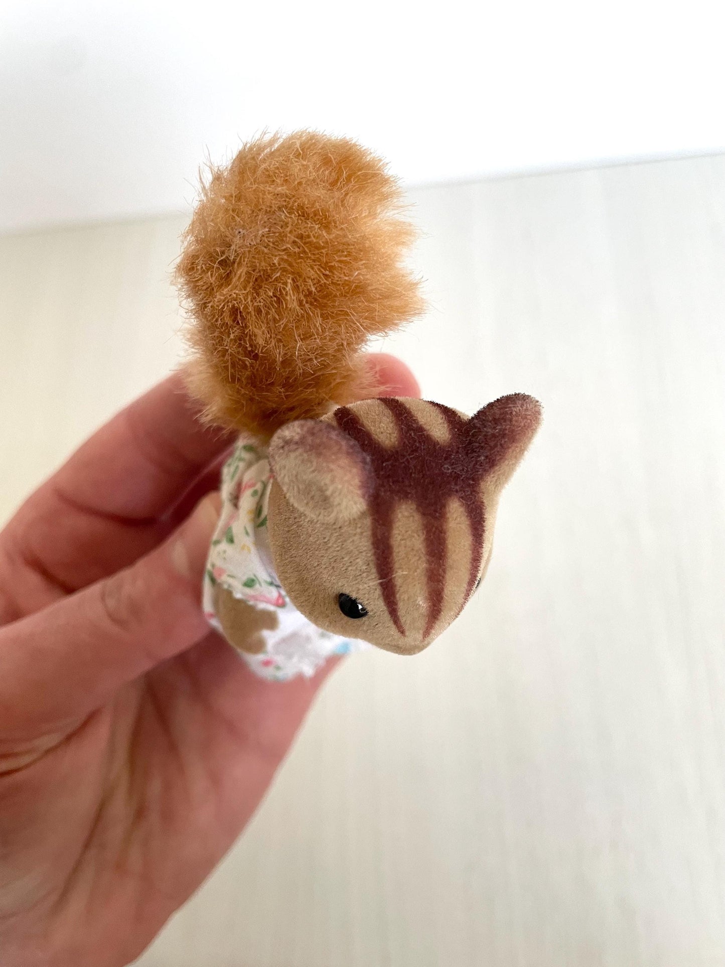 Discontinued Sylvanian Families Furbanks Squirrel Mom — Calico Critters