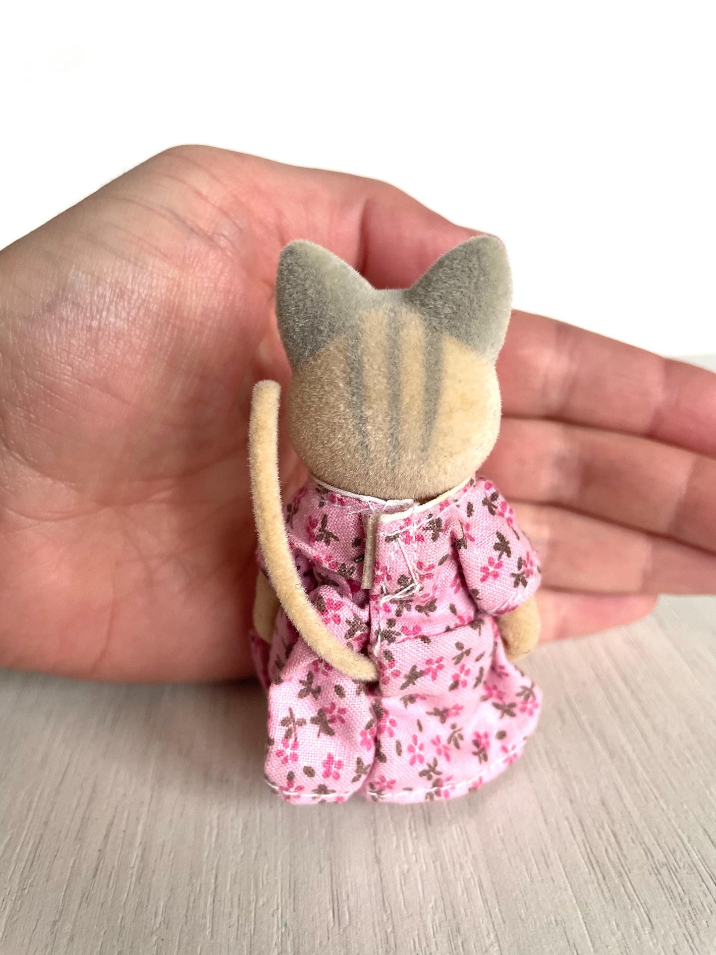 Catwood mother whiskers detail — Sylvanian Families / Calico Critters
