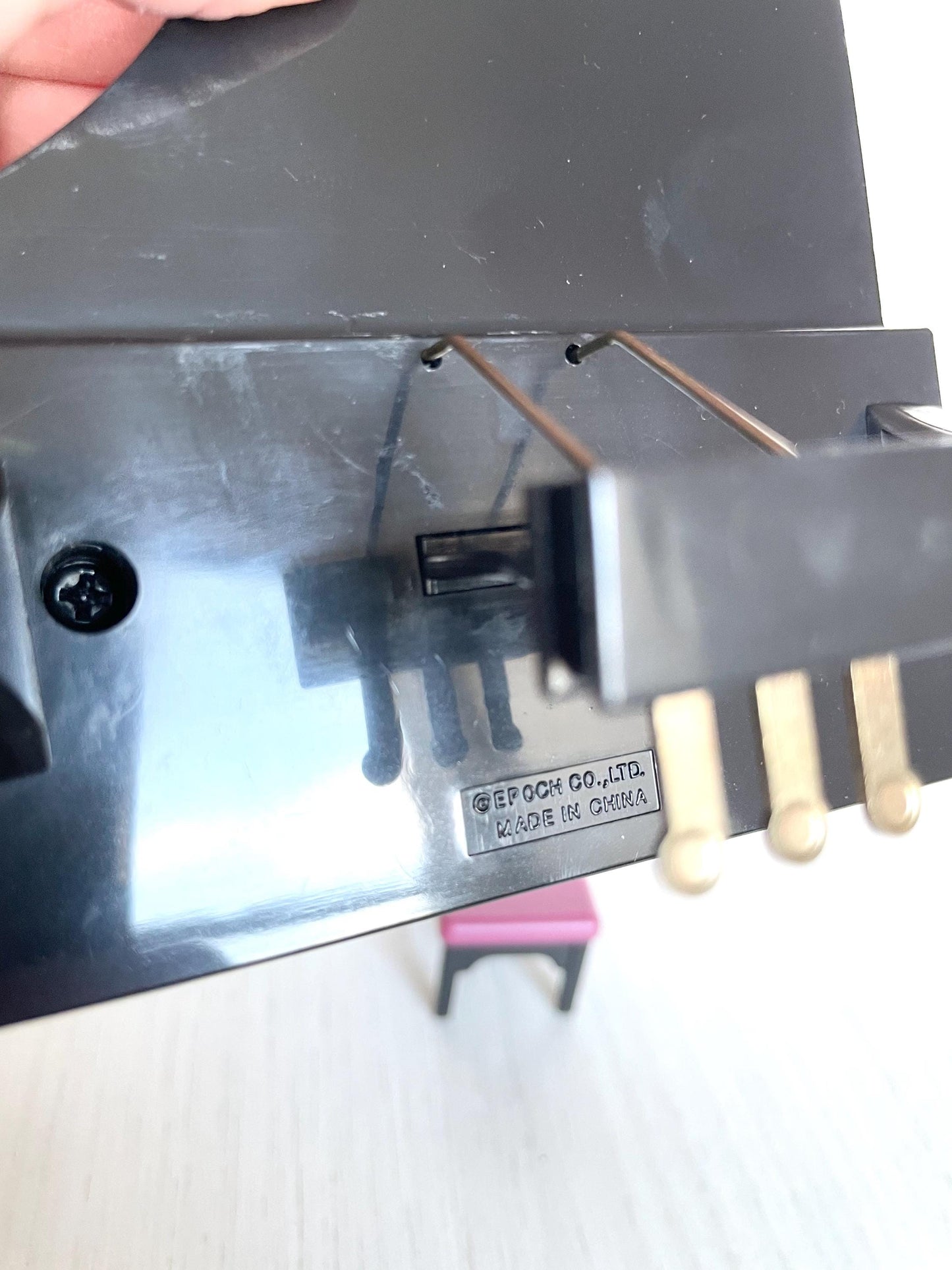 Vintage Urban Life Sylvanian Families black grand piano with repaired piano leg, Retro Collectible — Calico Critters