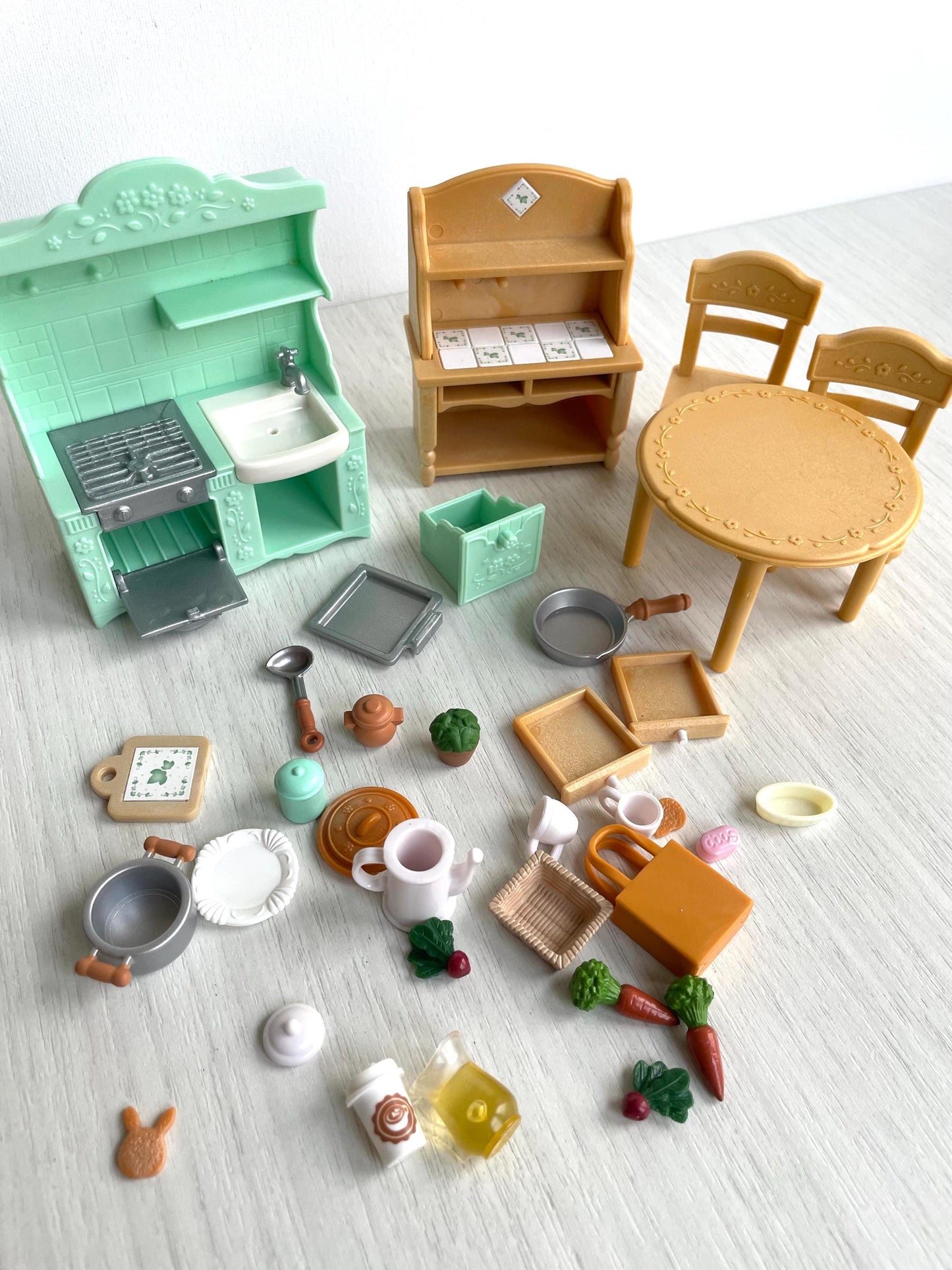 Collectible customized kitchen set — Sylvanian Families / Calico Critters