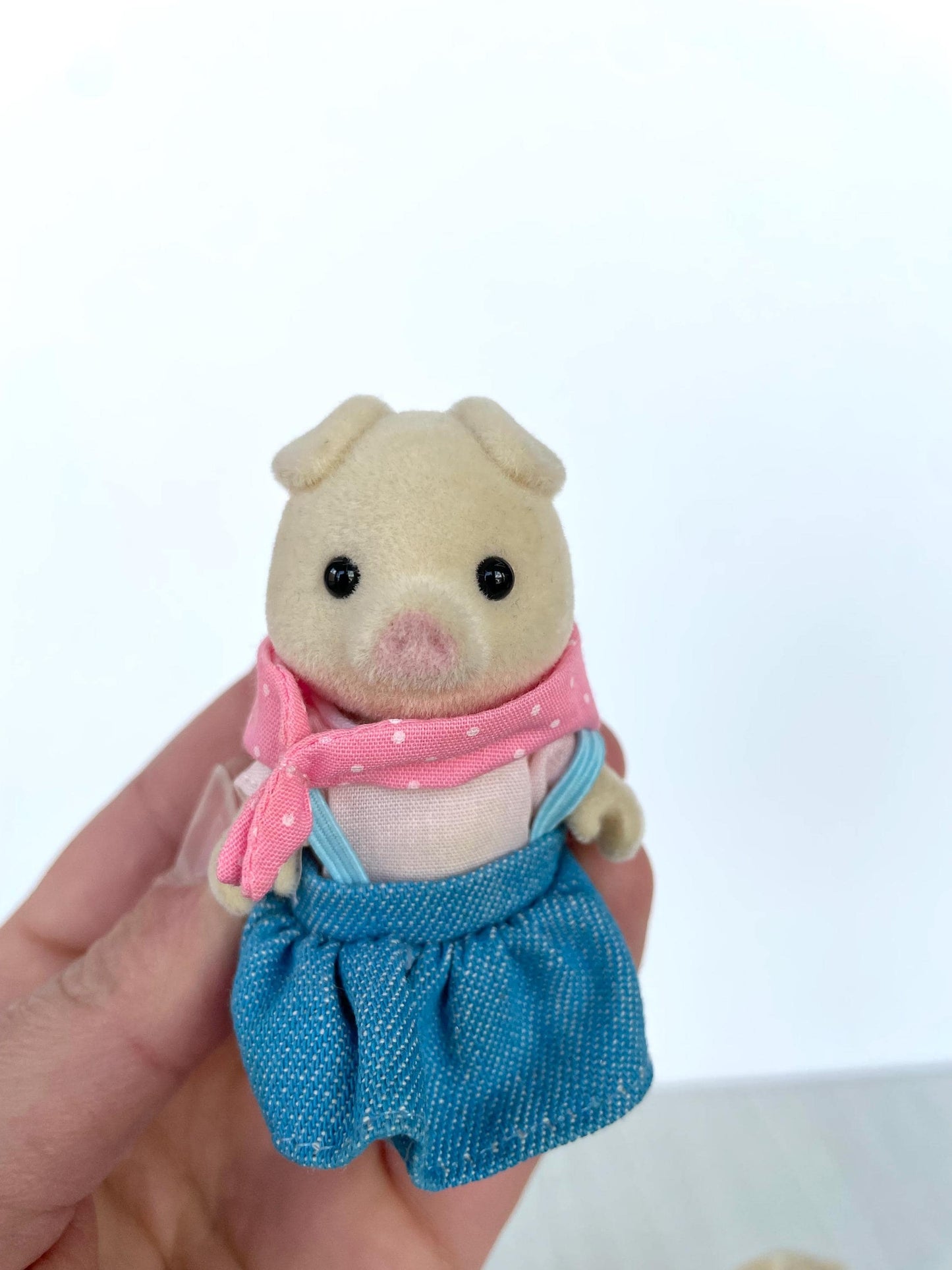 Calico Critters Grunt Pig Family — Sylvanian Families