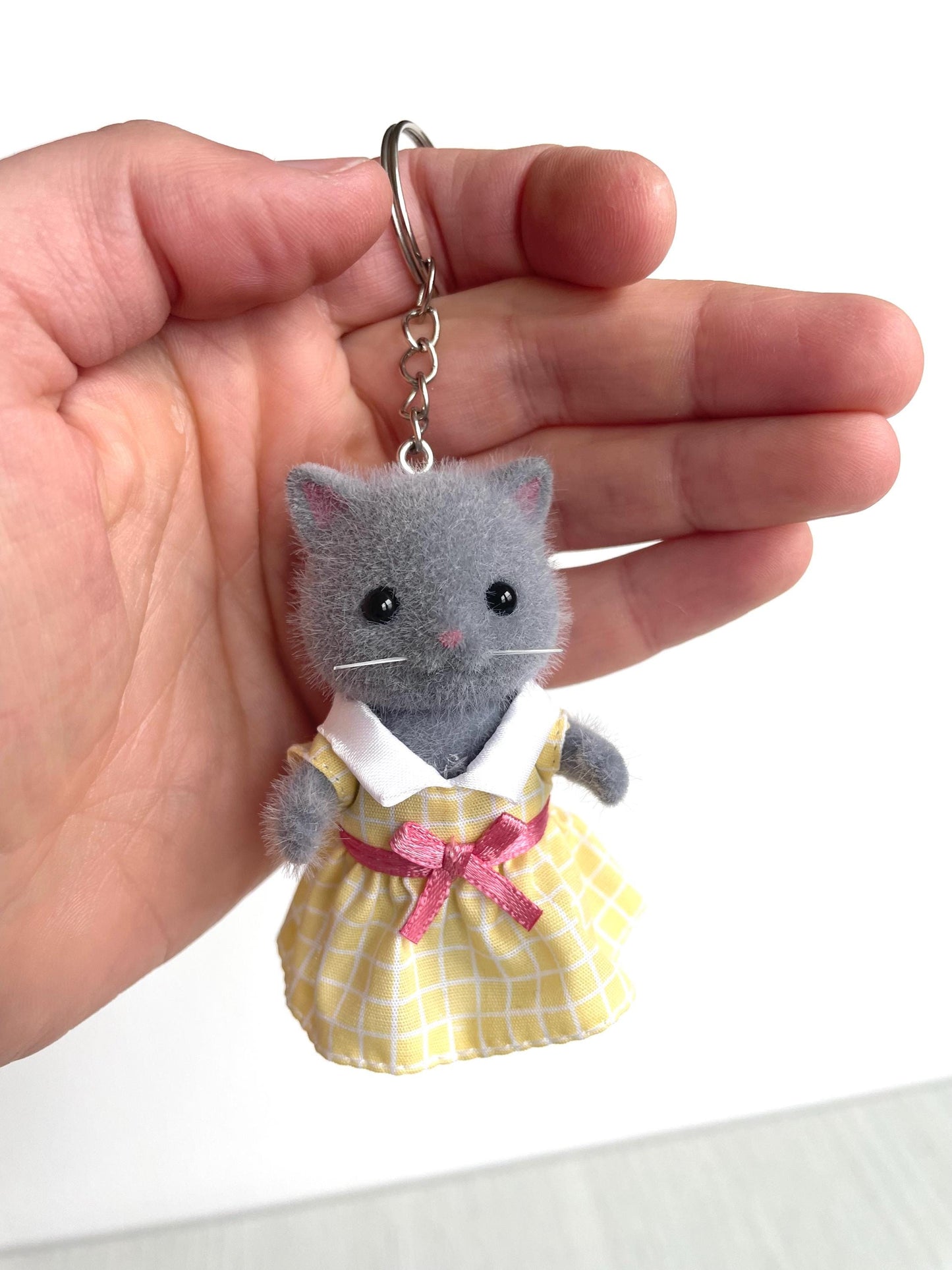 Handmade Calico Critters grey persian cat animal keychain, miniature charm with cute animal design, perfect gift for collectors and animal lovers