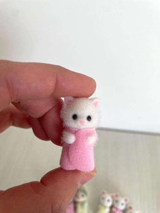 Infant Persian Cat (white (pink)) spare critter — brand new Calico Critters / Sylvanian Families figure, naked for customizing or replacement