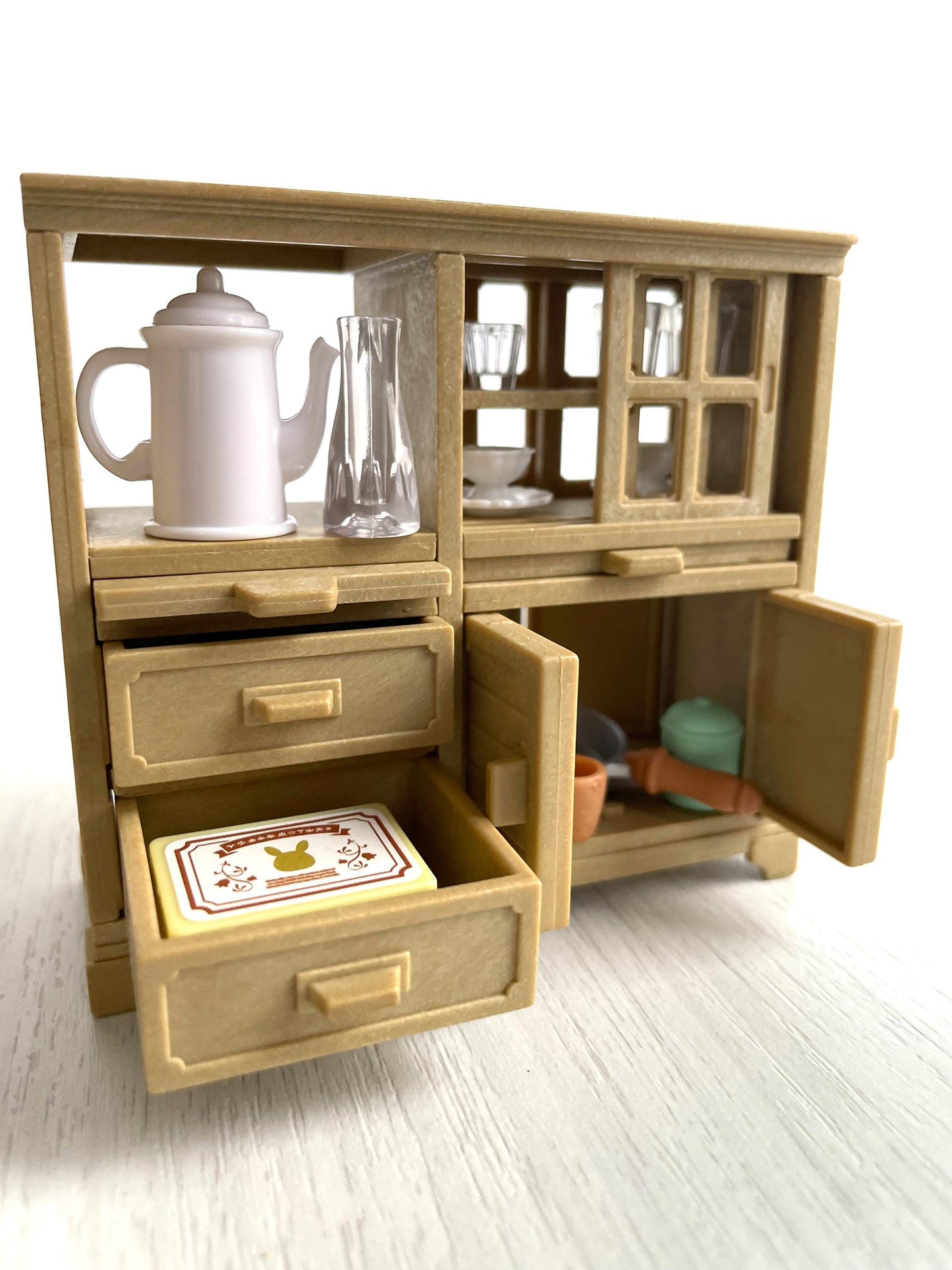 Sylvanian Families kitchen dish cabinet with glassware — vintage Calico Critters furniture