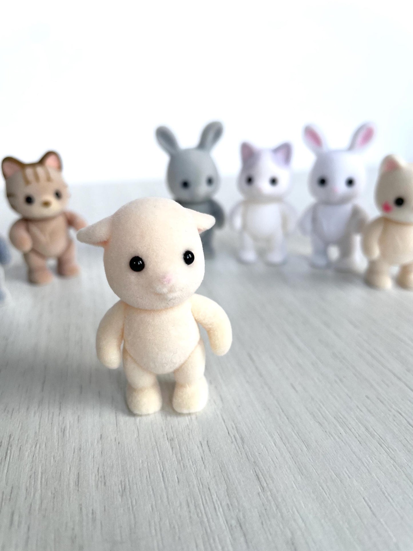 Calico Critters standing jointed babies, royal princess baby options — Sylvanian Families