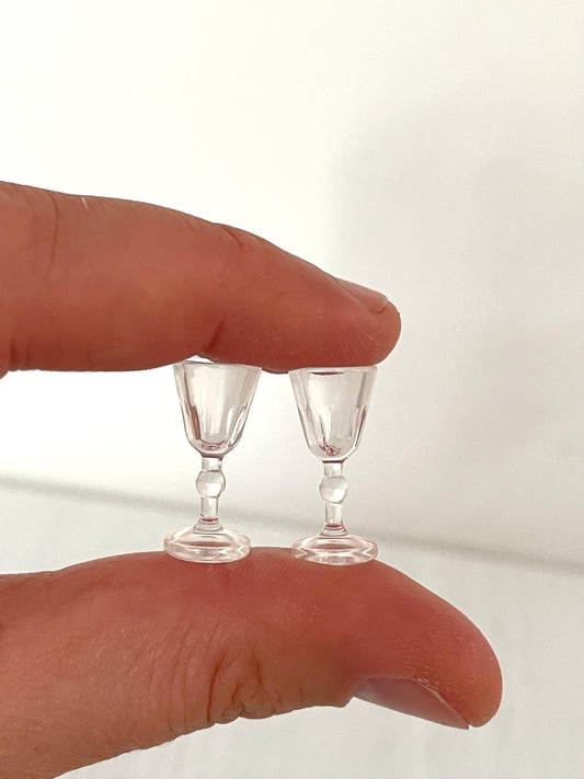 Calico Critters spare champagne glasses, replacement parts for Sylvanian families kitchen and accessories for dollhouses and miniatures