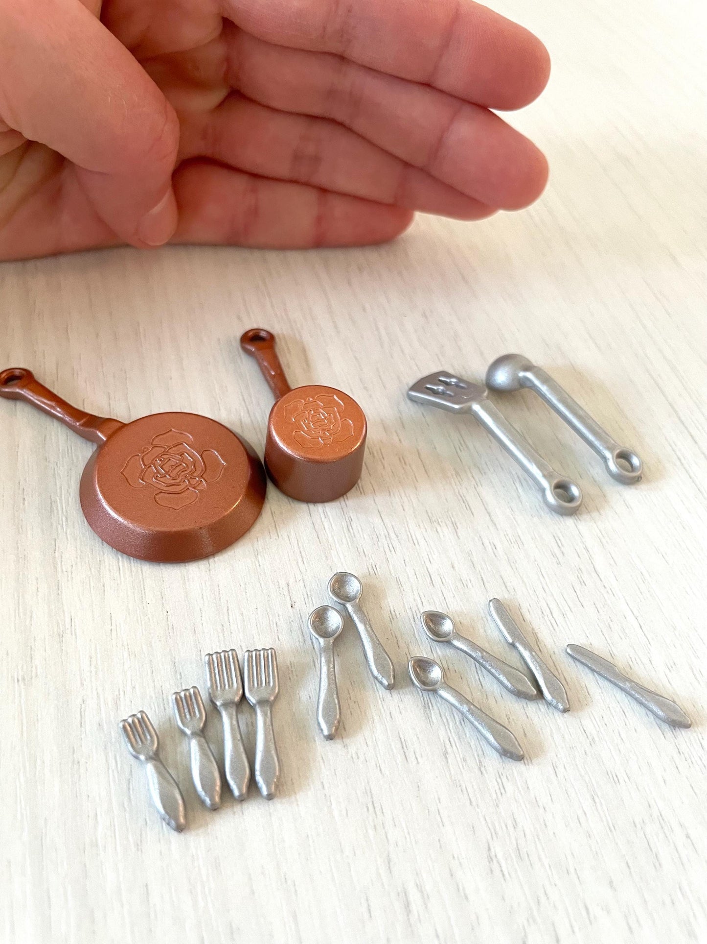 Calico Critters Dollhouse Miniature Cutlery and Glasses — Sylvanian Families