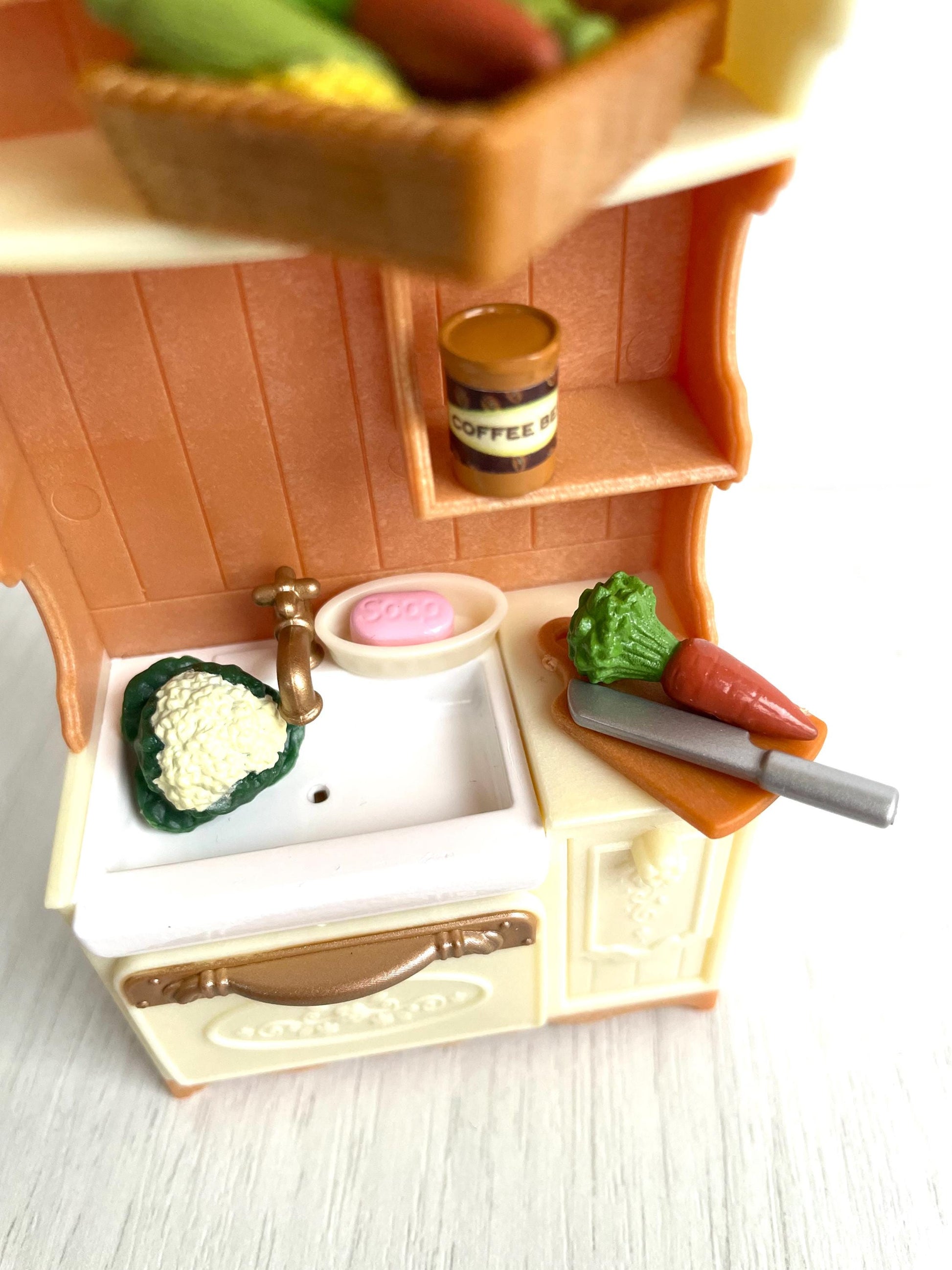Custom kitchen arrangement — Sylvanian Families / Calico Critters