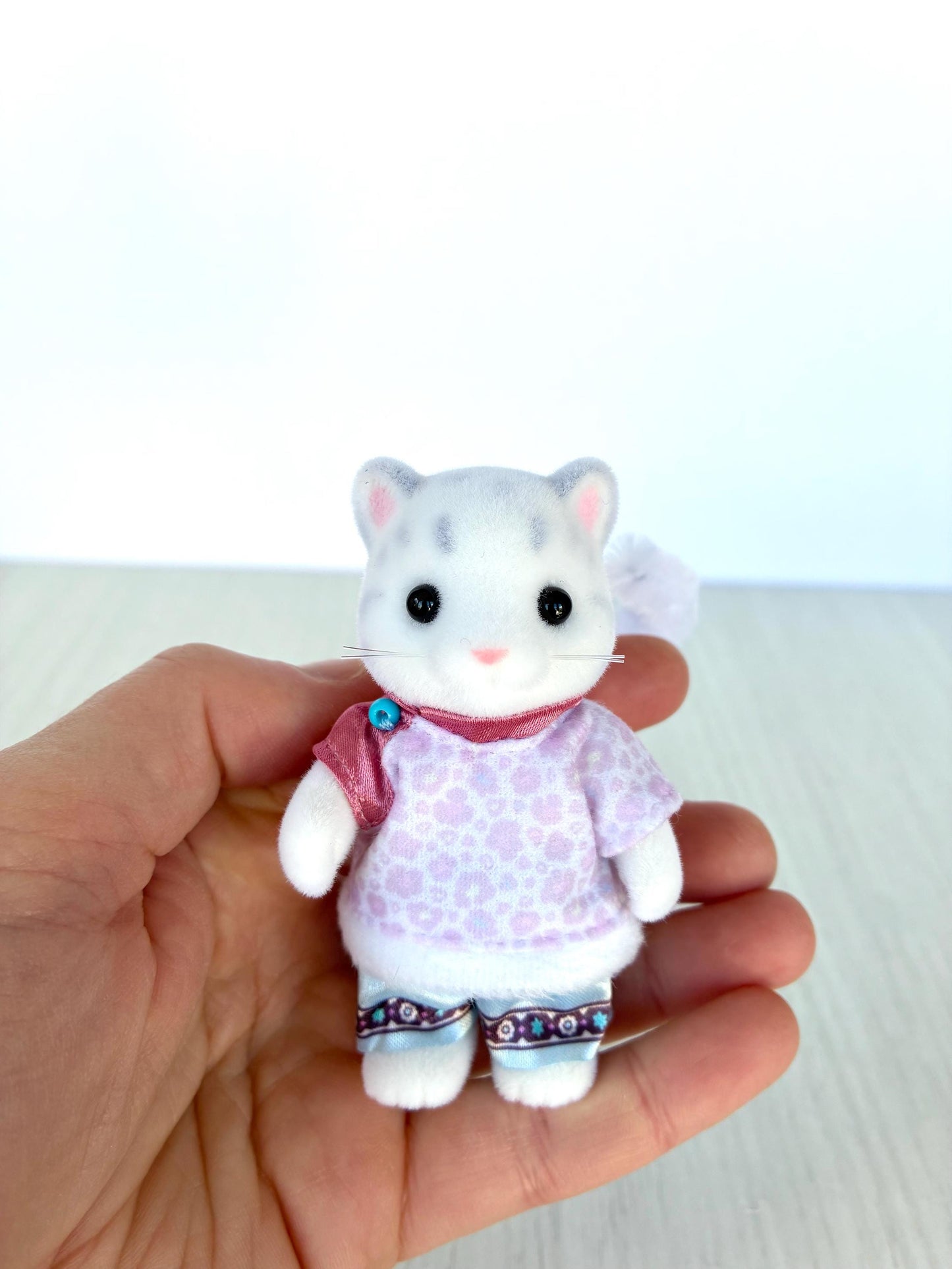 Calico Critters Snow Leopard dad — Sylvanian Families