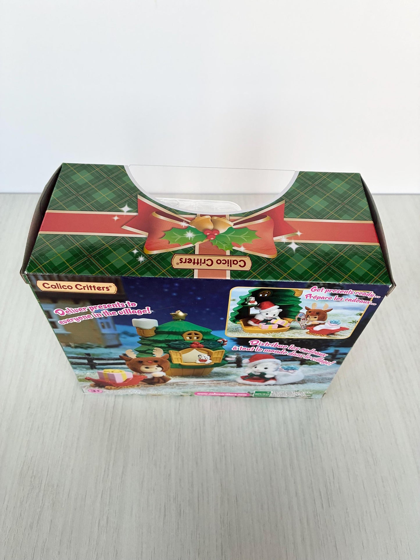 Calico Critters Christmas Treehouse Set — Sylvanian Families