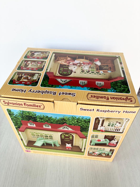 Calico Critters Sweet Raspberry Home — Sylvanian Families