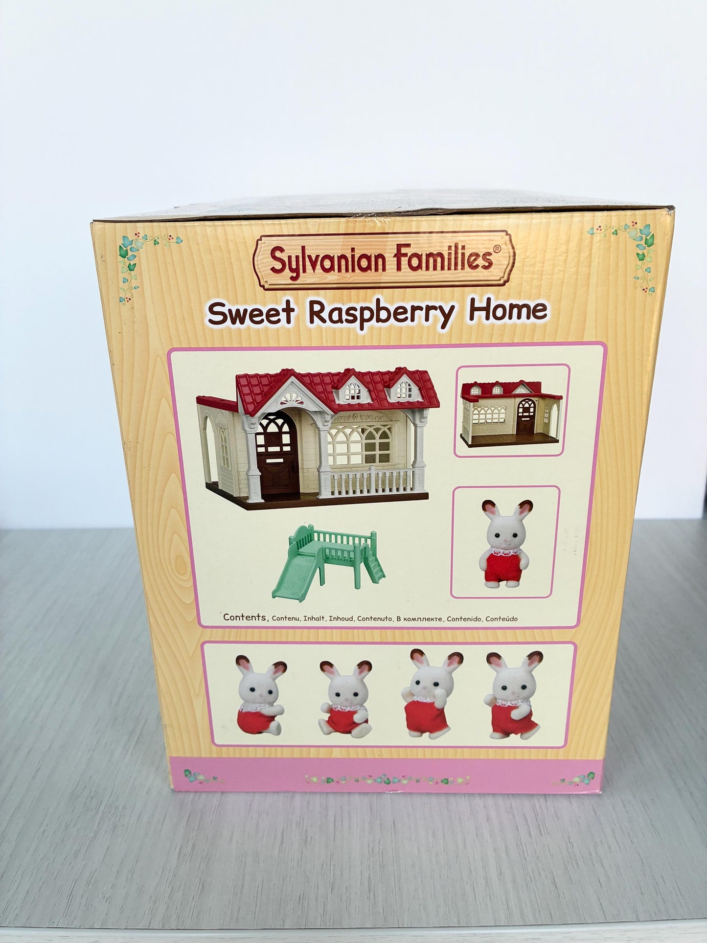Calico Critters Sweet Raspberry Home — Sylvanian Families