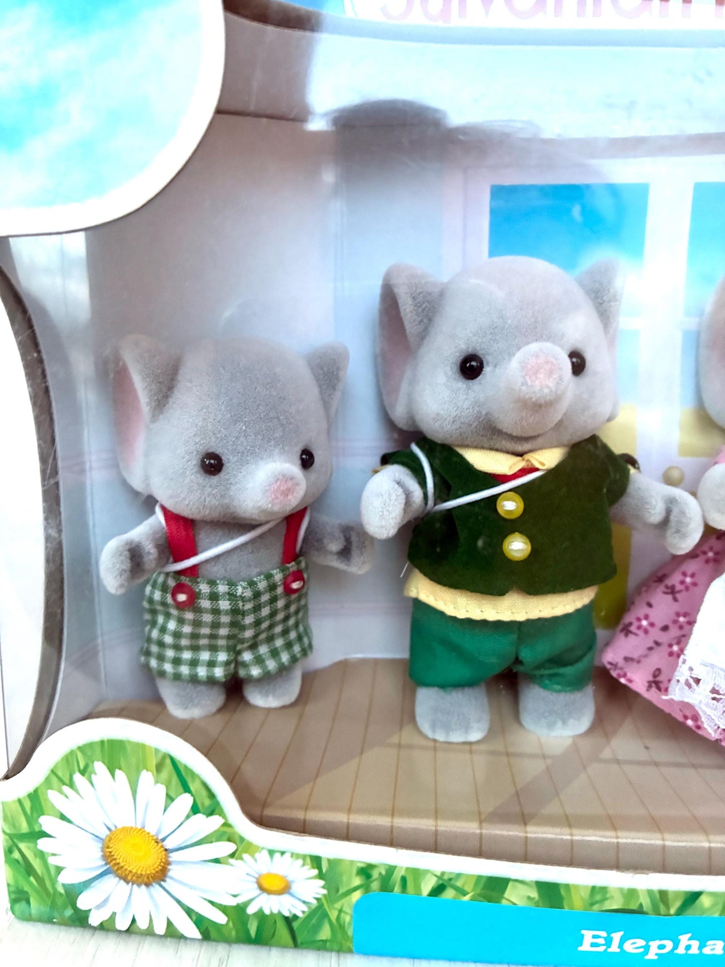Ellwoods Elephant Family outfits close up — Calico Critters / Sylvanian Families vintage
