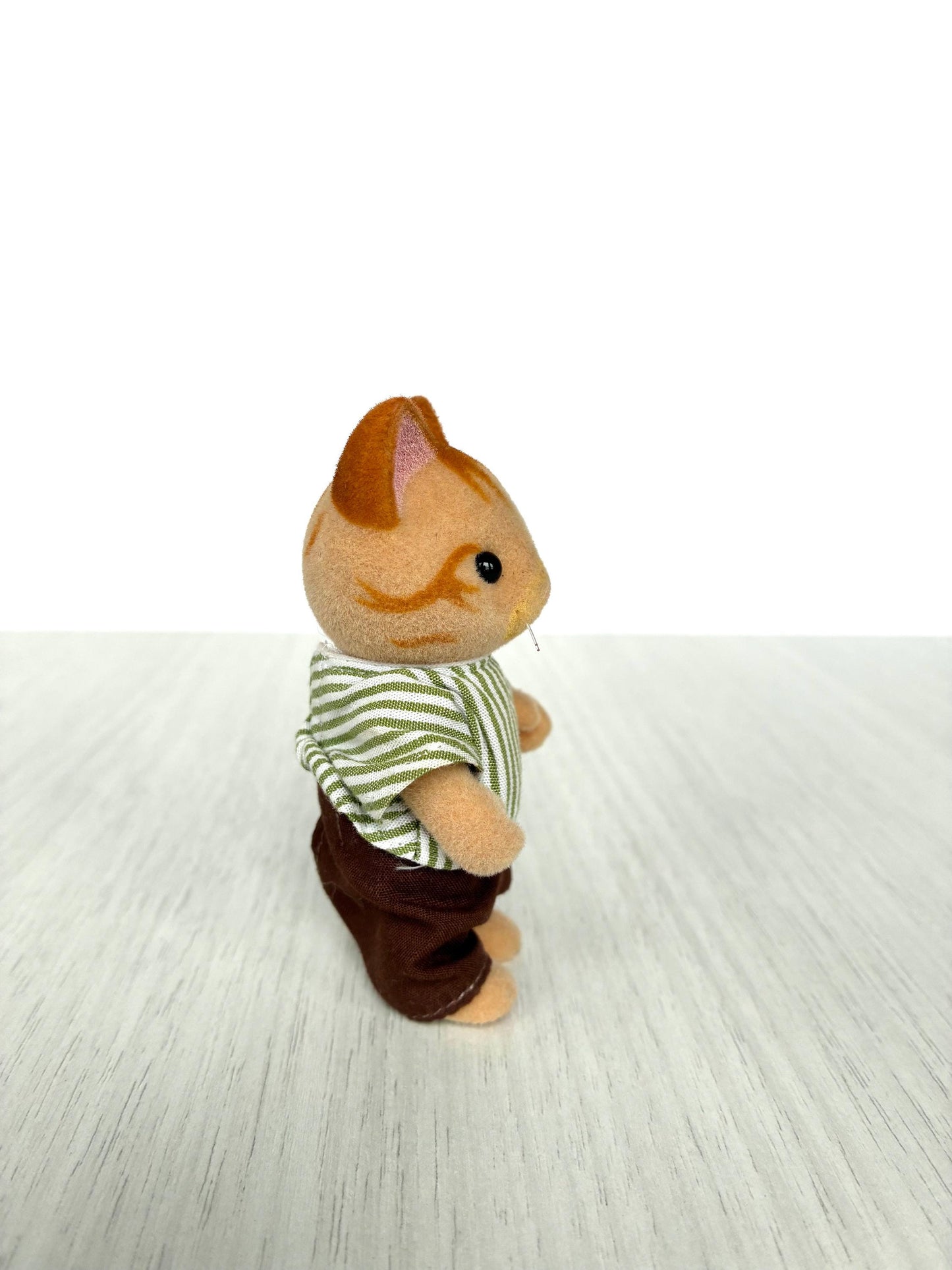 Beaman Ginger Cat Dad - Discontinued Sylvanian Families figurine — Calico Critters