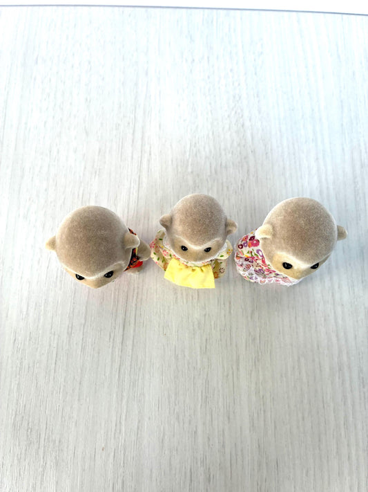 Calico Critters Mango Monkey Family, discontinued Sylvanian Families for collectors