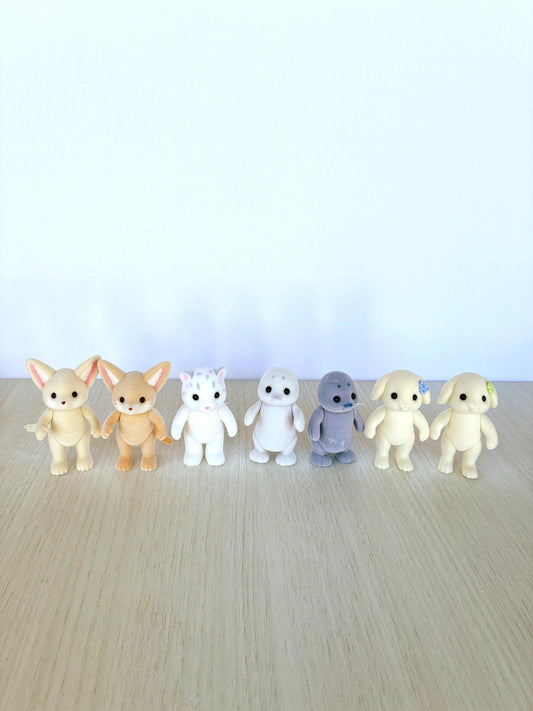Calico Critters spare adults: snow leopard, fennec fox, seal, flora rabbits, brand new critters perfect for customizing — Sylvanian Families