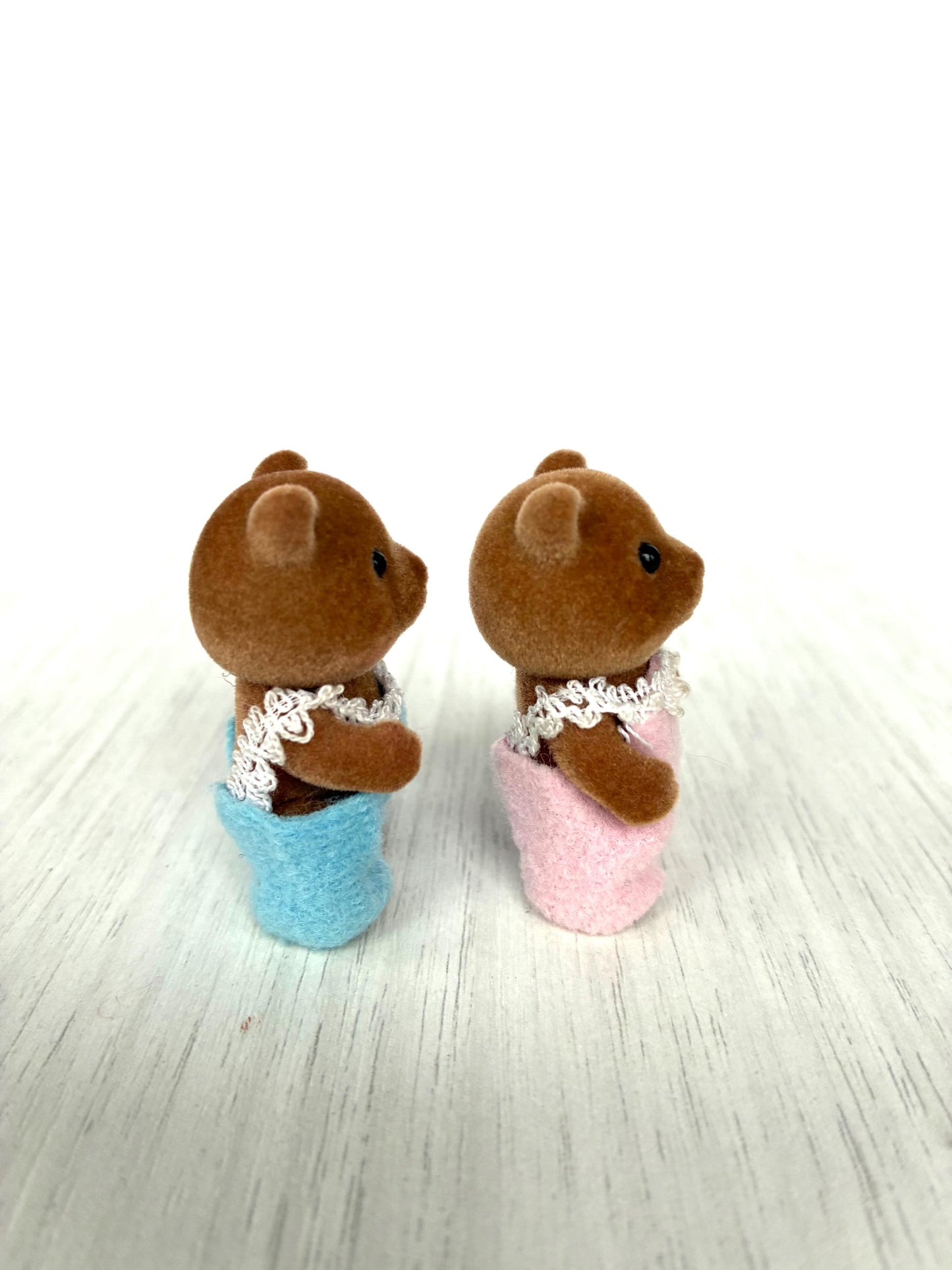 Vintage Sylvanian Families Marmalade Bear Babies, Brown Bears, Tear Drop Mouths — Calico Critters