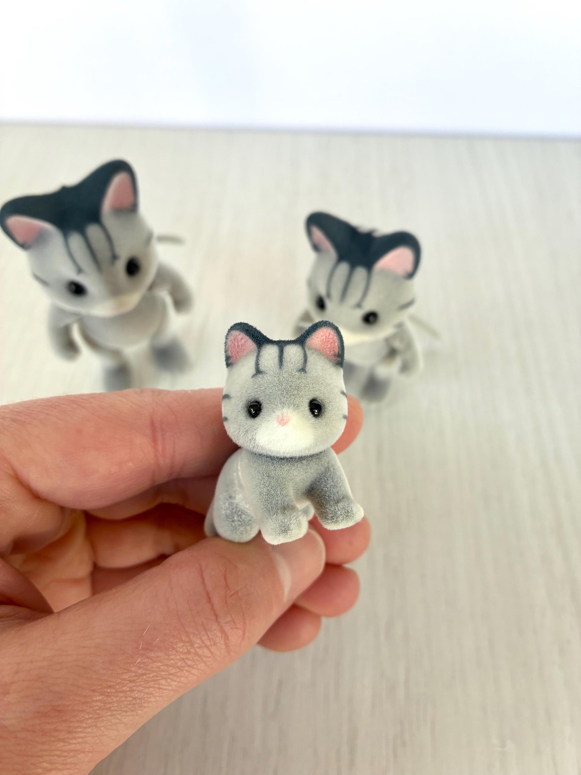 Baby grey fisher cat (crawling) spare critter — brand new Calico Critters / Sylvanian Families figure, naked for customizing or replacement