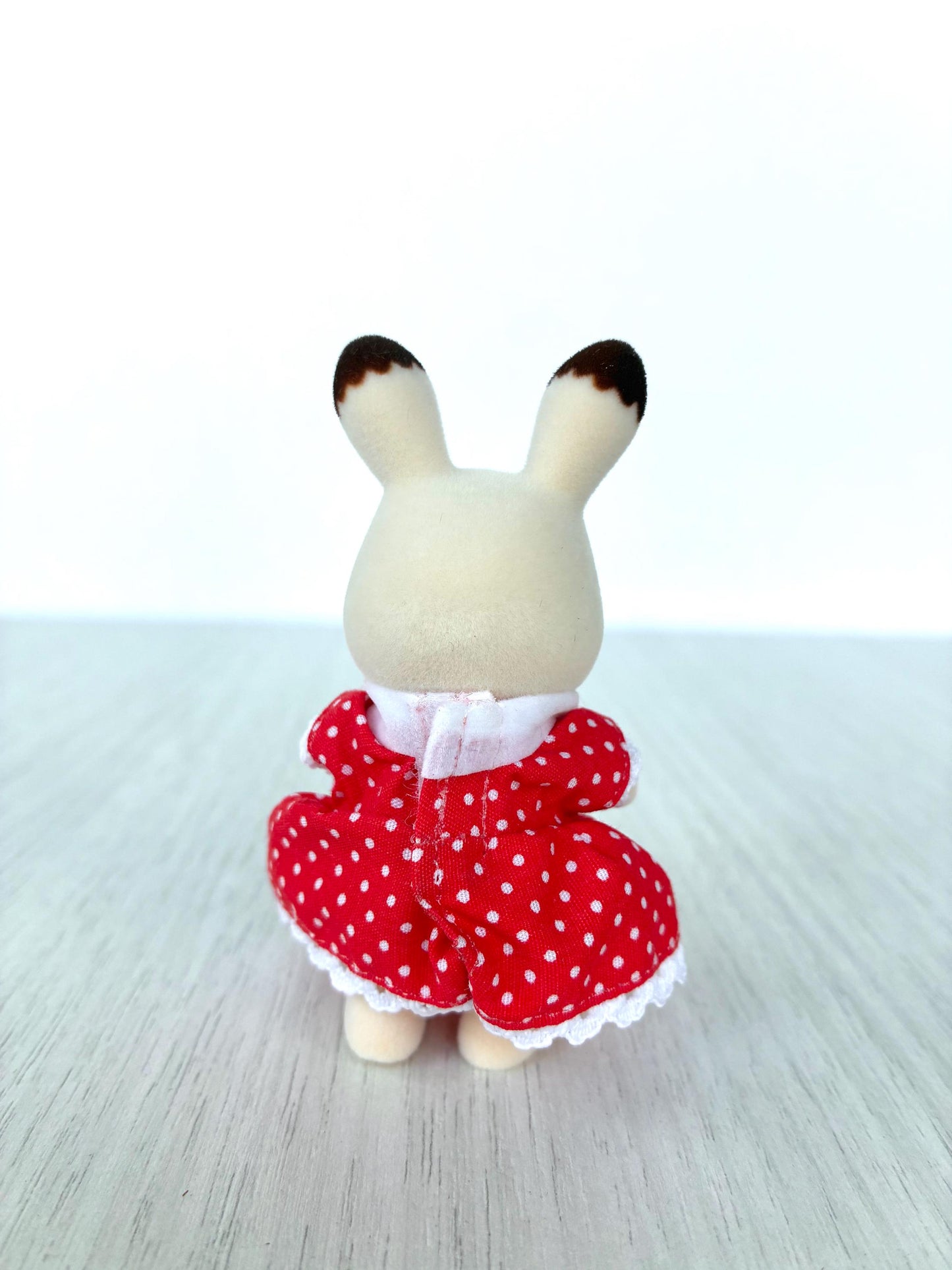 Freya hopscotch chocolate rabbit Calico Critters Cute bunny Figurine for Dollhouse, Collectible Easter basket gift — Sylvanian Families