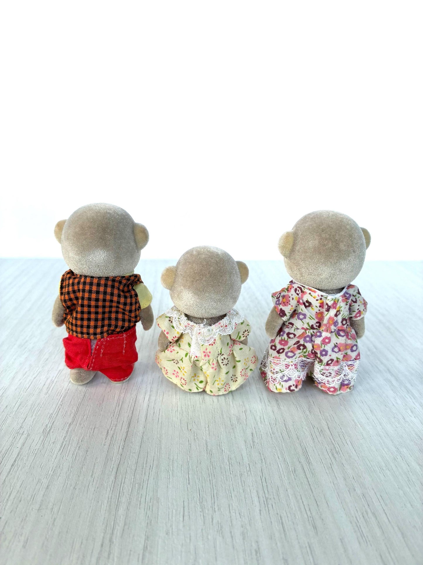 Calico Critters Mango Monkey Family, discontinued Sylvanian Families for collectors