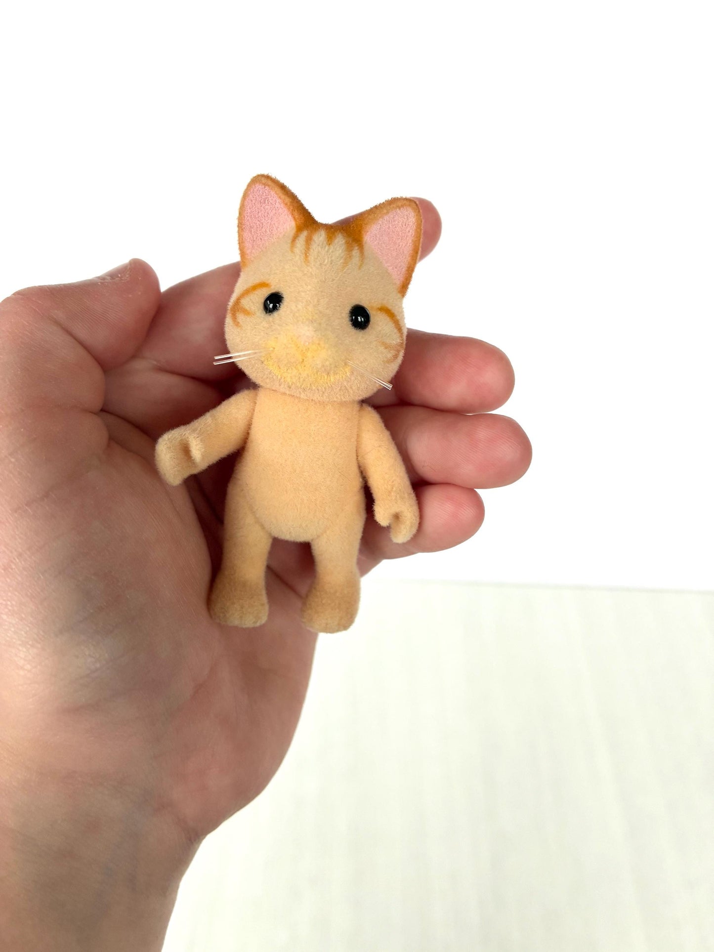 Beaman Ginger Cat sister - Discontinued Sylvanian Families figurine — Calico Critters
