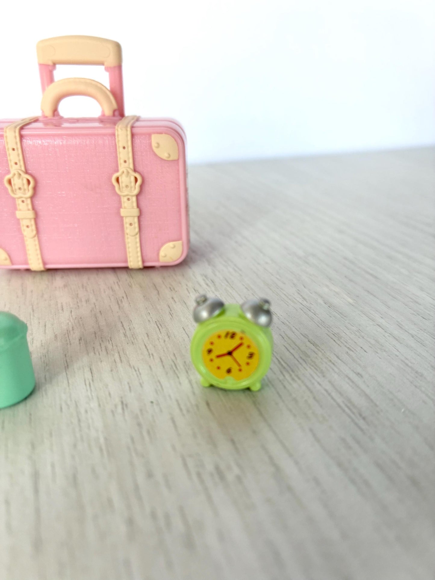 Calico Critters Miniature Travel Accessories, Suitcase, Clock, Pencil, Brush — Sylvanian Families