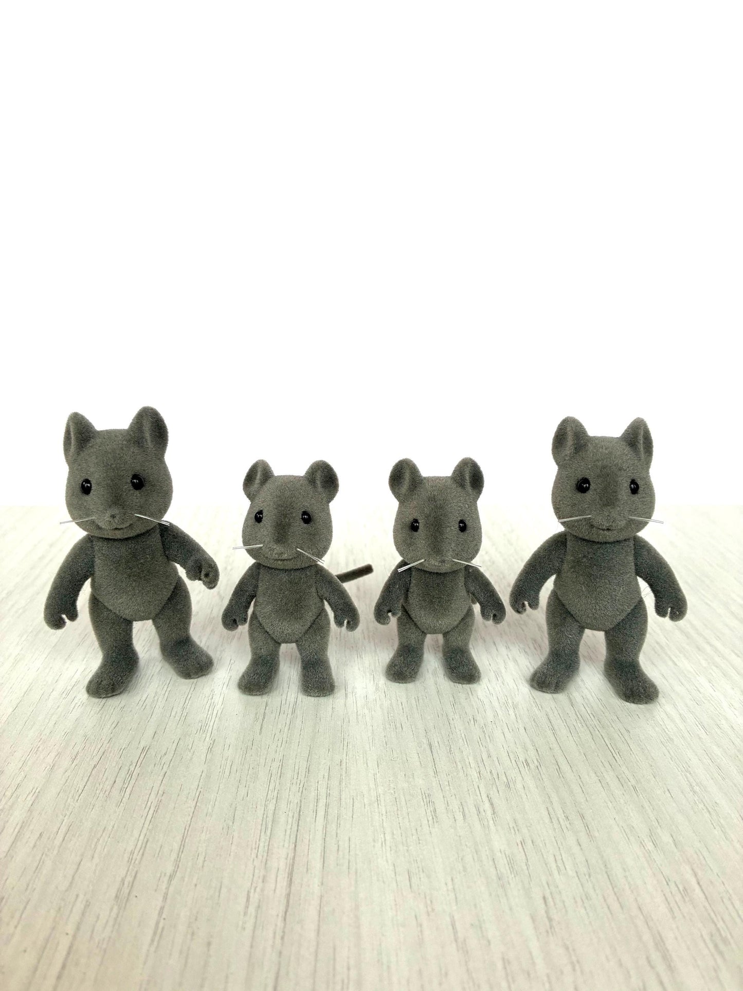 Vintage Sylvanian Families Thistlethorn Grey Mouse Family, Rare Flocked Tails — Calico Critters
