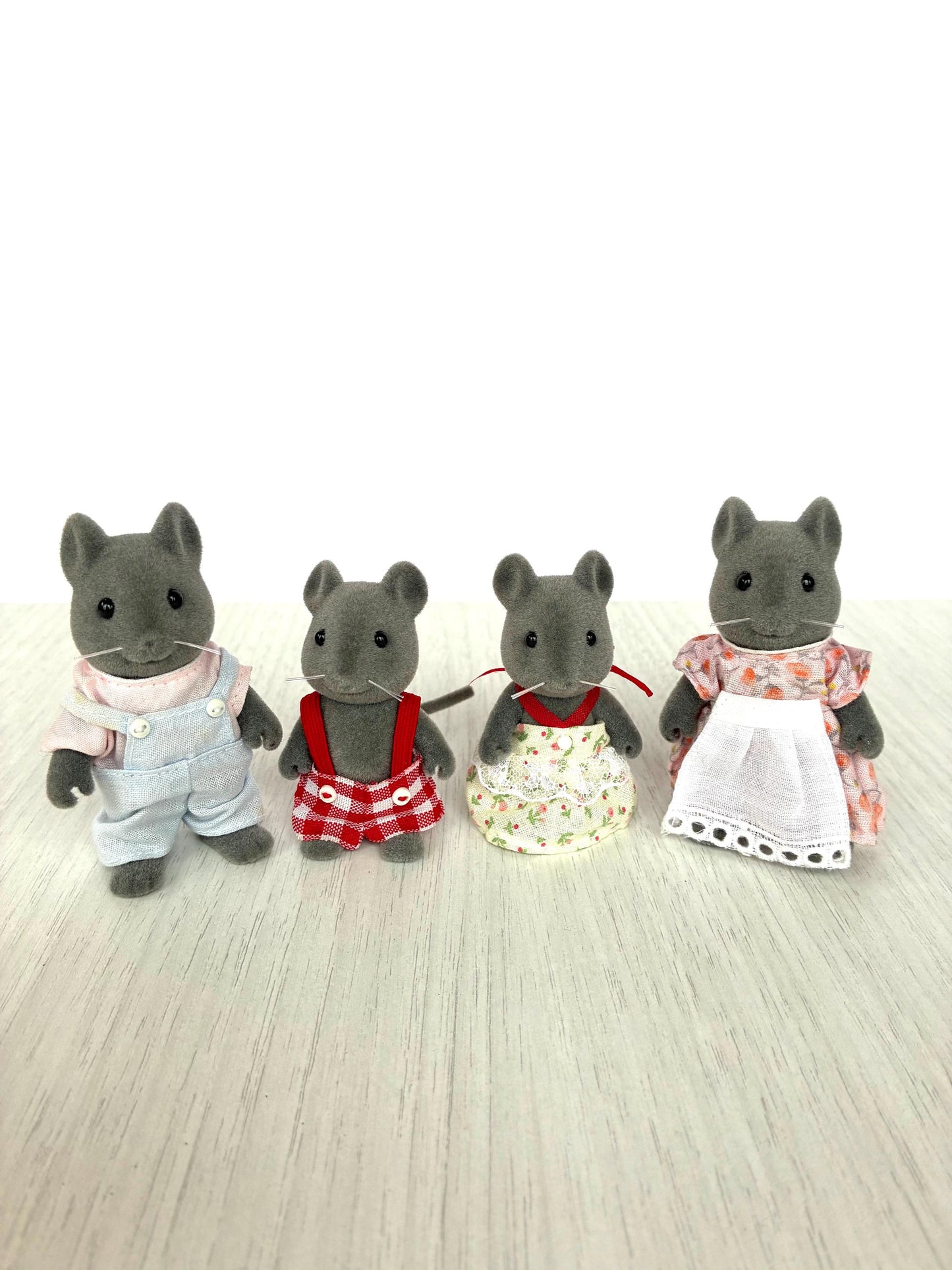 Vintage Sylvanian Families Thistlethorn Grey Mouse Family, Rare Flocked Tails — Calico Critters