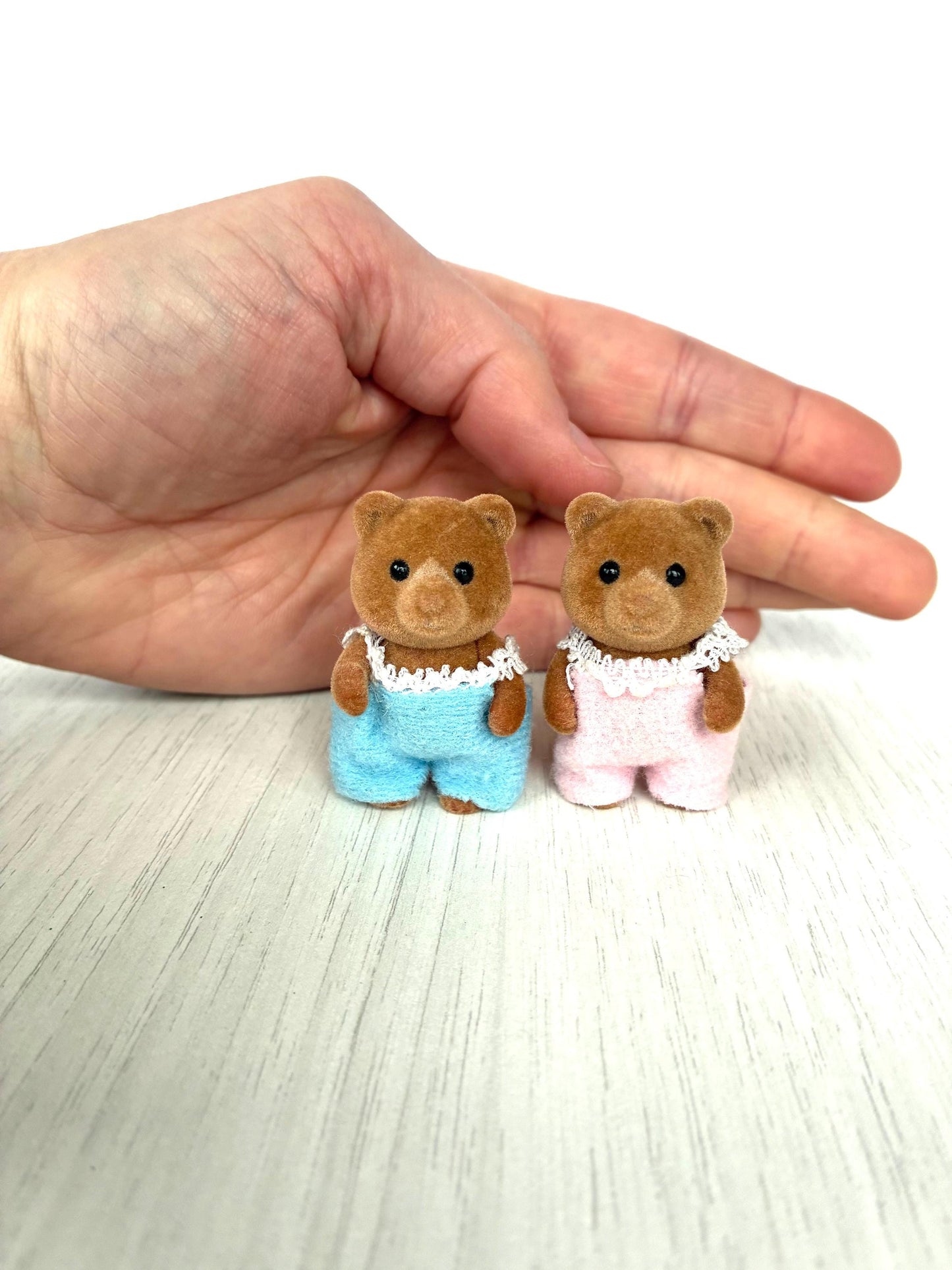 Vintage Sylvanian Families Marmalade Bear Babies, Brown Bears, Tear Drop Mouths — Calico Critters