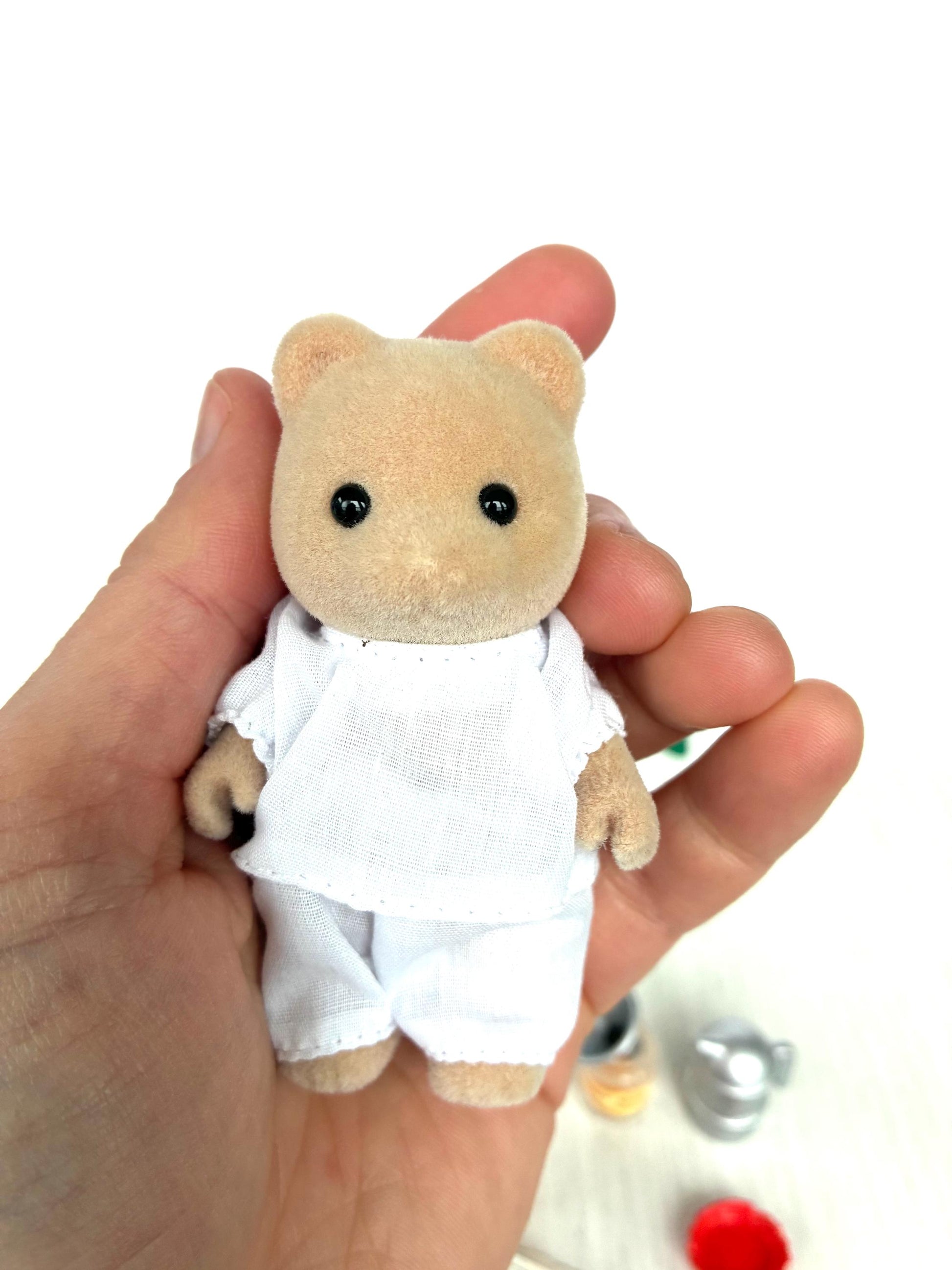 Sylvanian Families Beekeeper smoker and tools — Calico Critters vintage