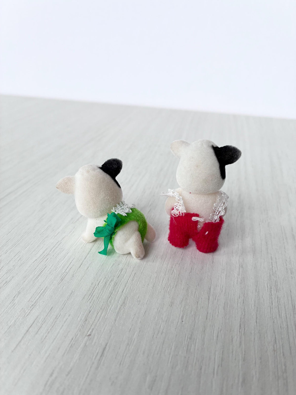 Rare and hard to find Calico Critter baby cows, Sylvanian family cow babies in excellent condition, photo 5 — Calico Critters / Sylvanian Families