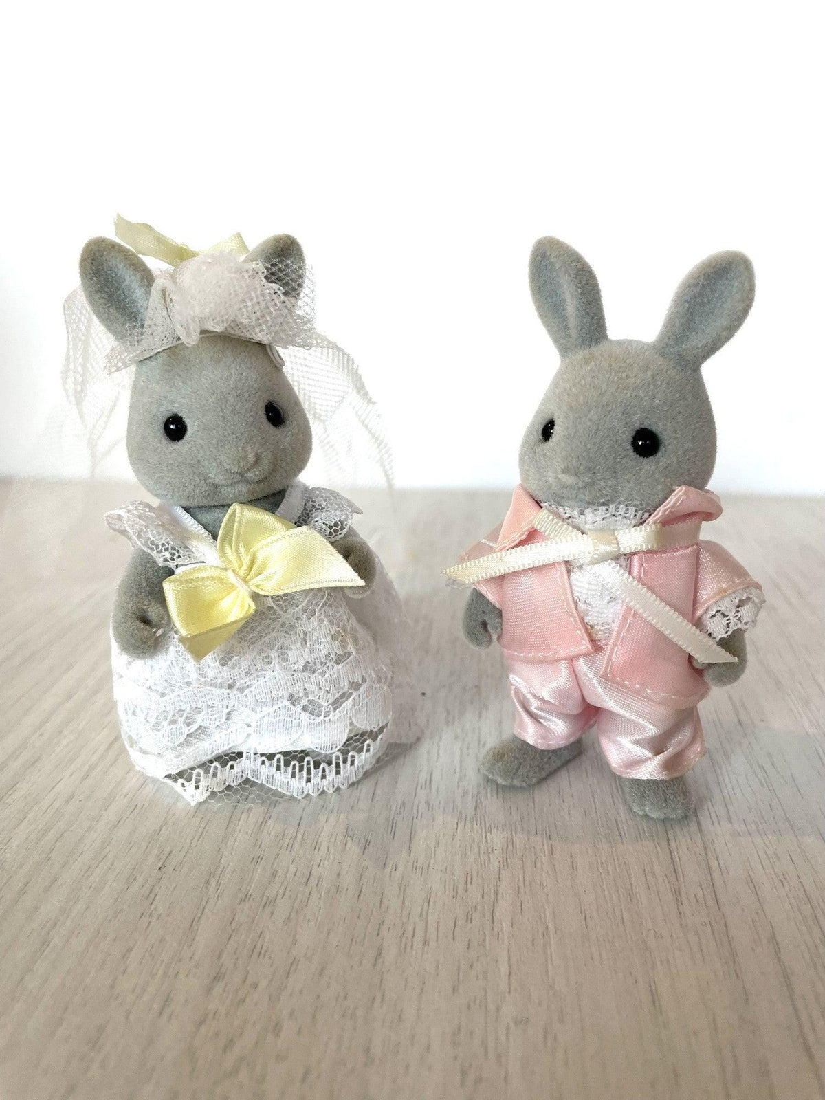 Vintage Tomy grey rabbit bride and groom wedding couple standing together, front view — Calico Critters and Sylvanian Families