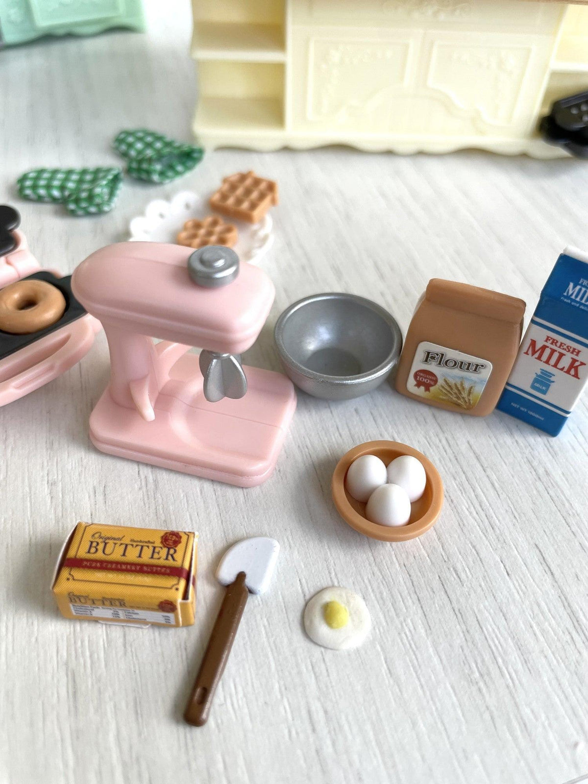 Detail of the pink stand mixer, waffle iron, butter, eggs and flour pieces — Calico Critters and Sylvanian Families